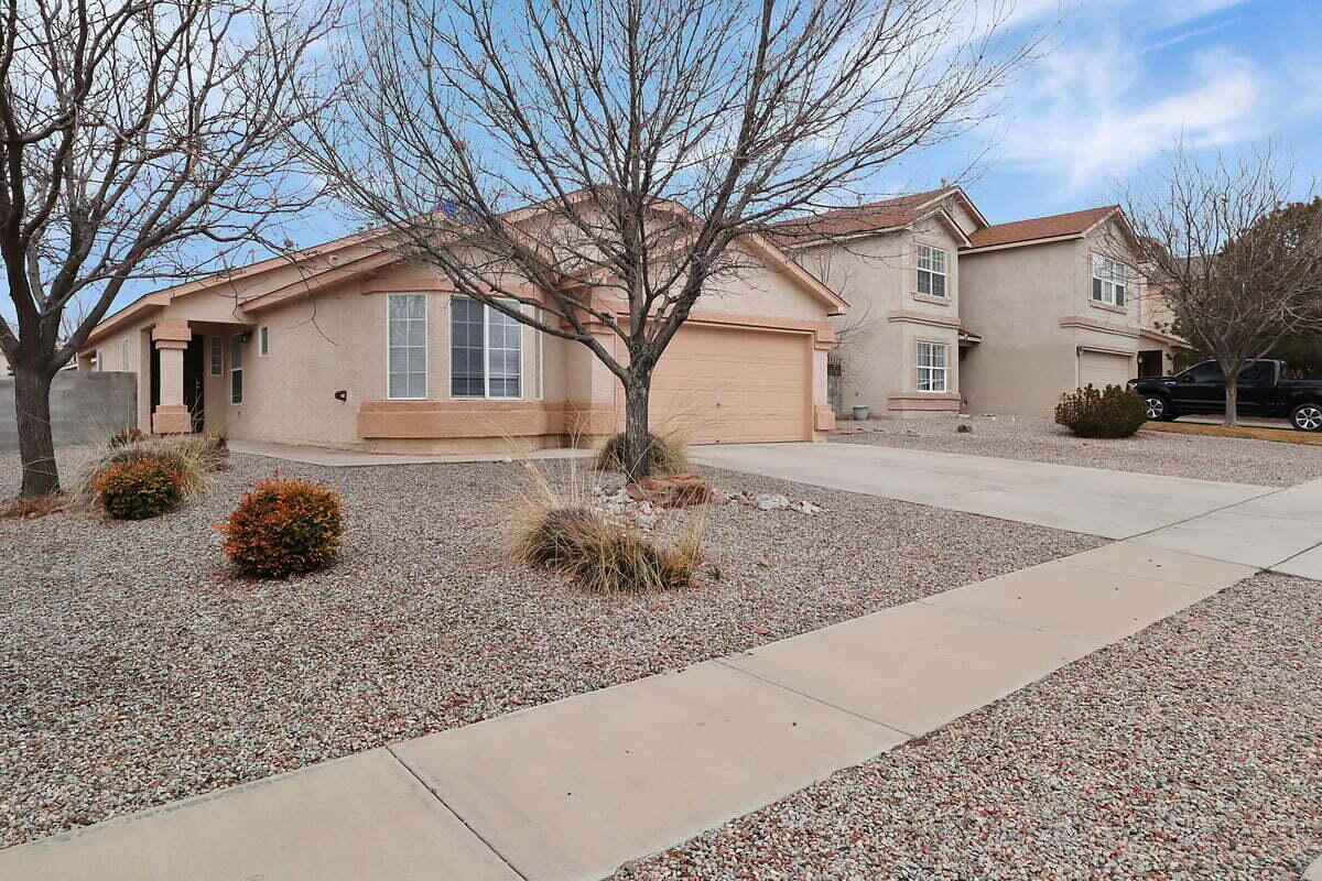 3326 HUNTERS MEADOWS Circle NE
