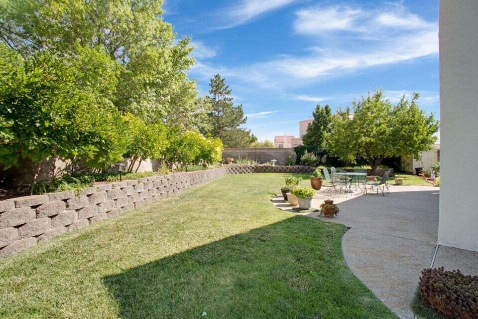 11816 CANYONLANDS Place SE