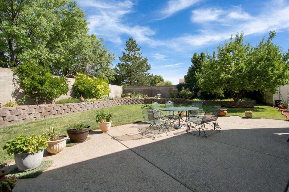 11816 CANYONLANDS Place SE