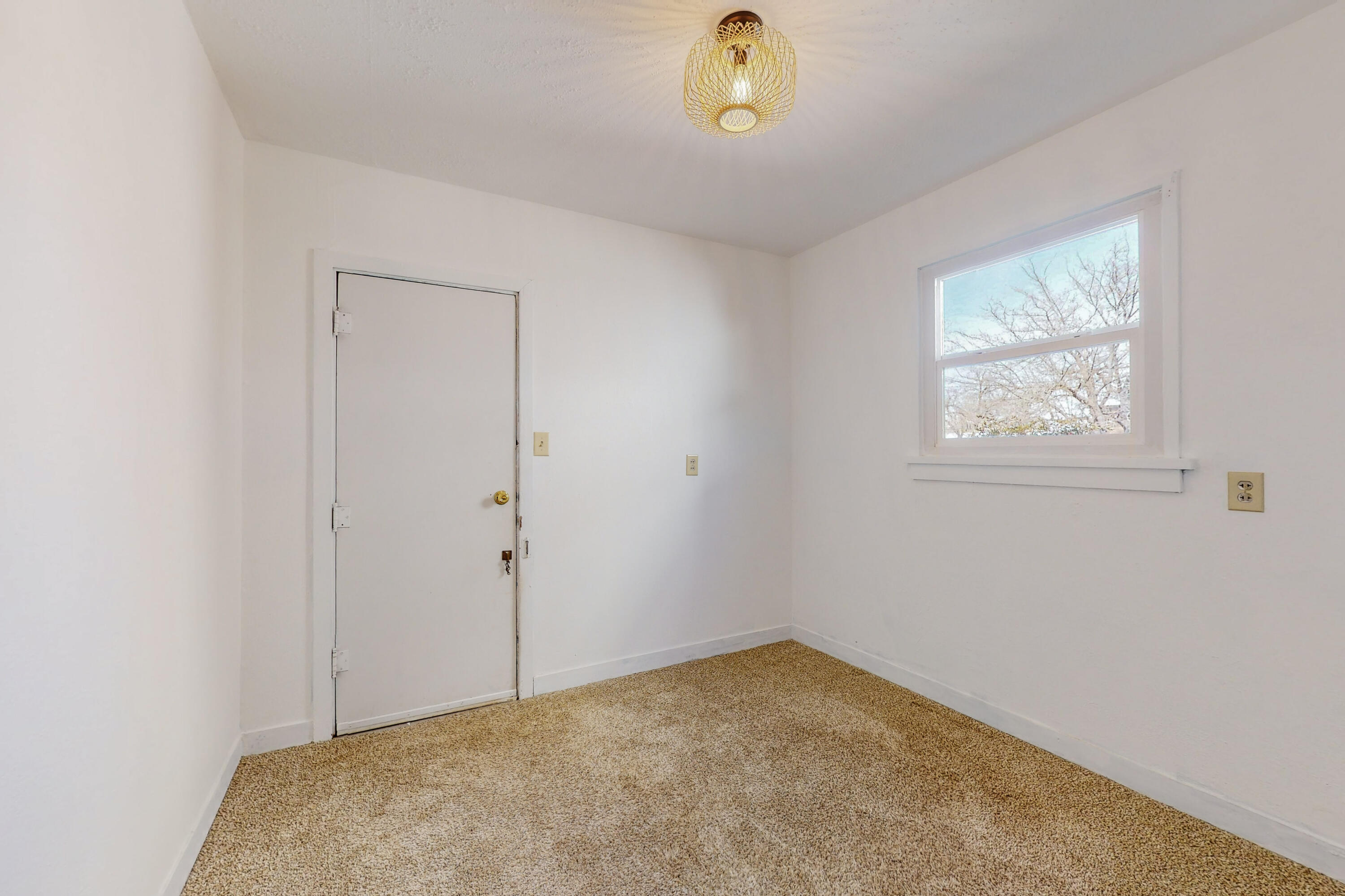 1125 COLUMBIA Drive NE
