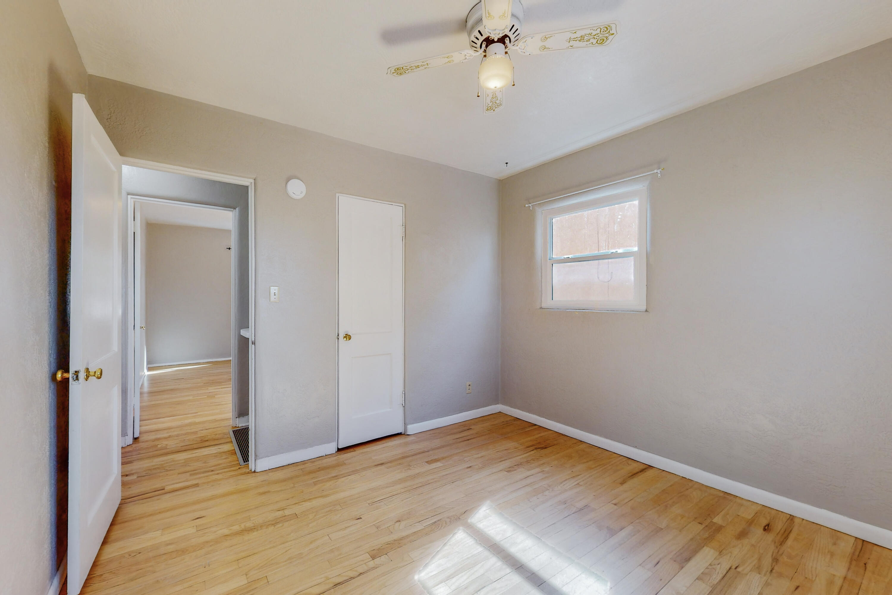 1125 COLUMBIA Drive NE