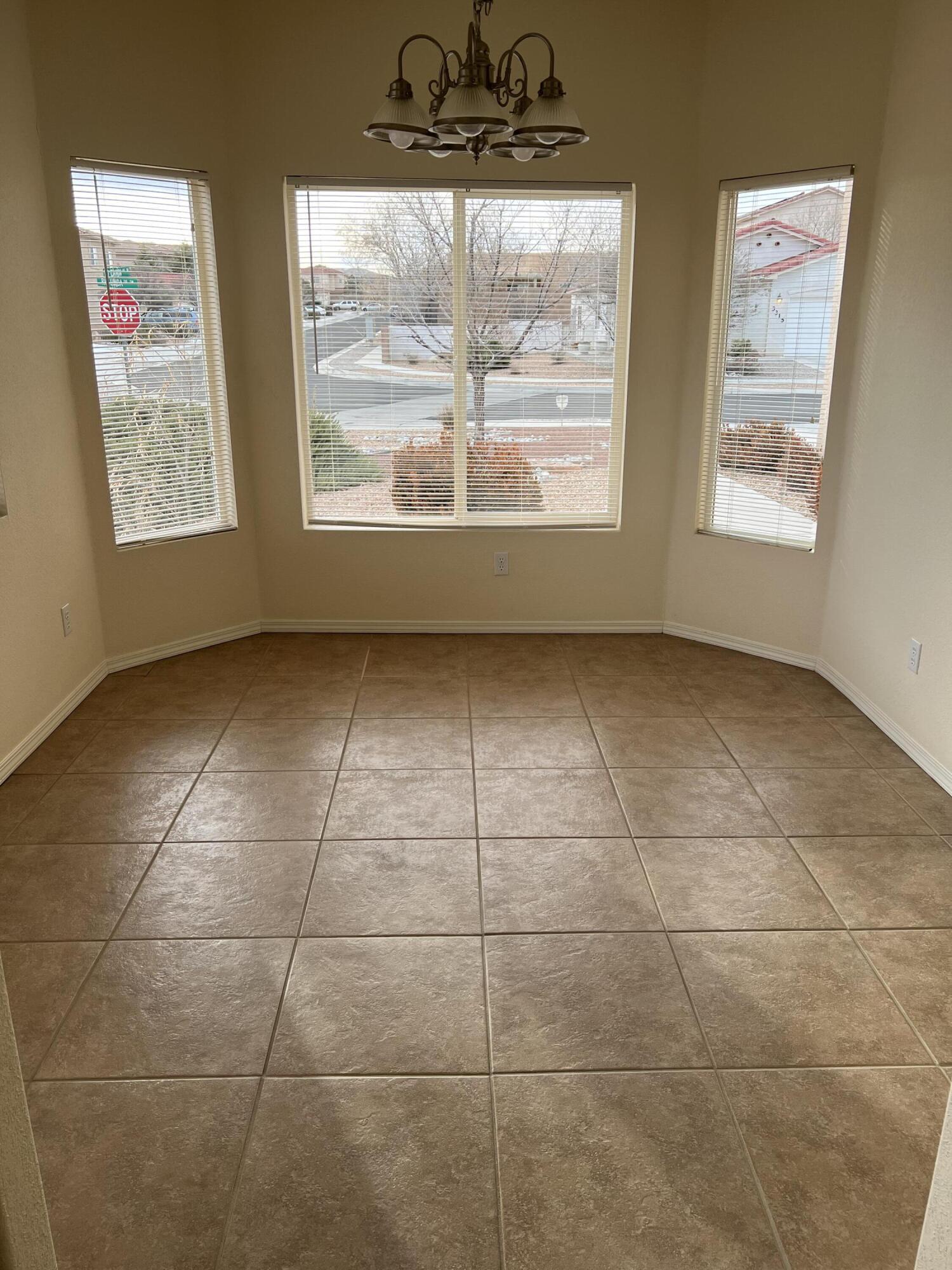 3320 RIO LINDA Drive SW