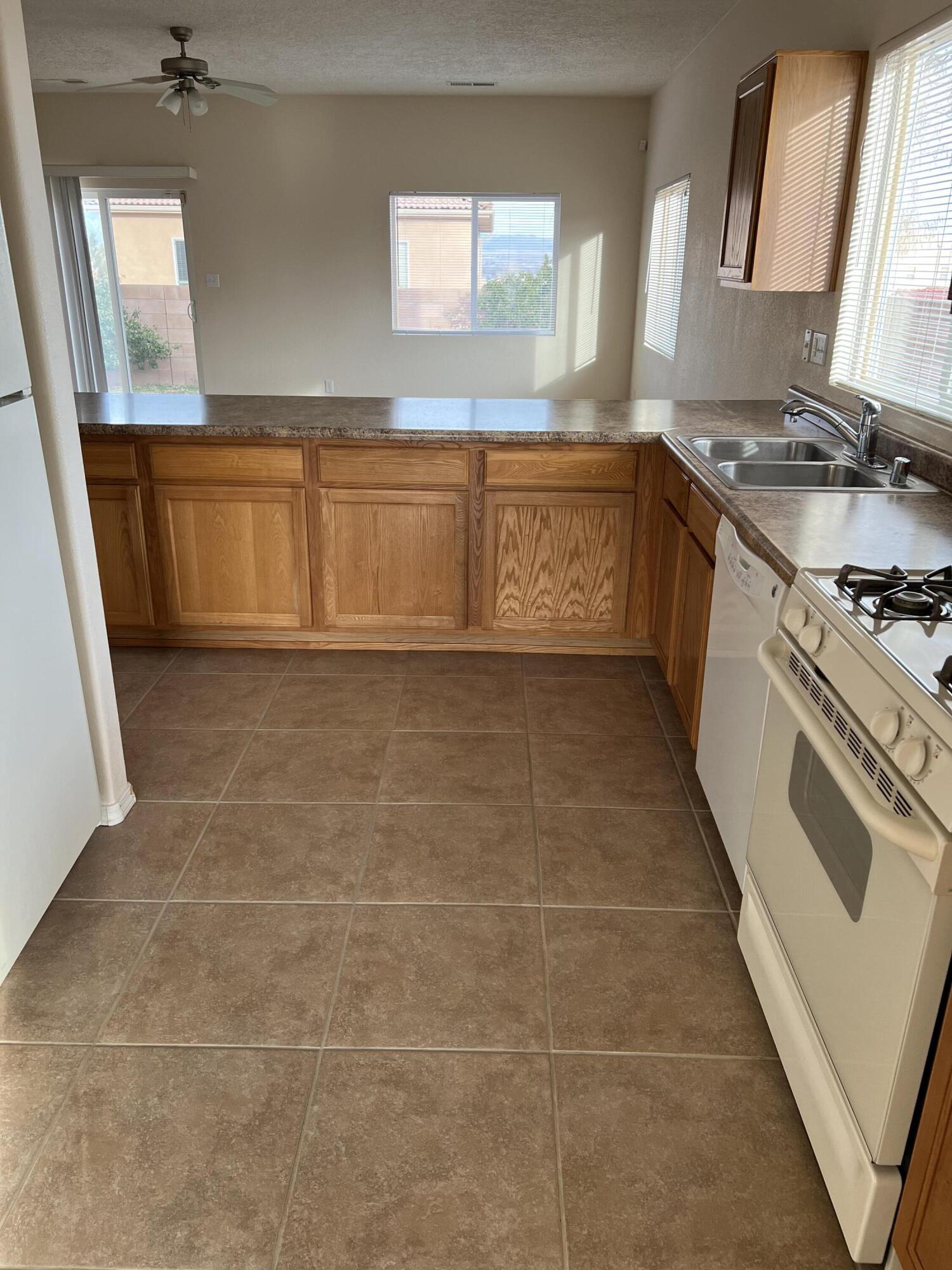 3320 RIO LINDA Drive SW