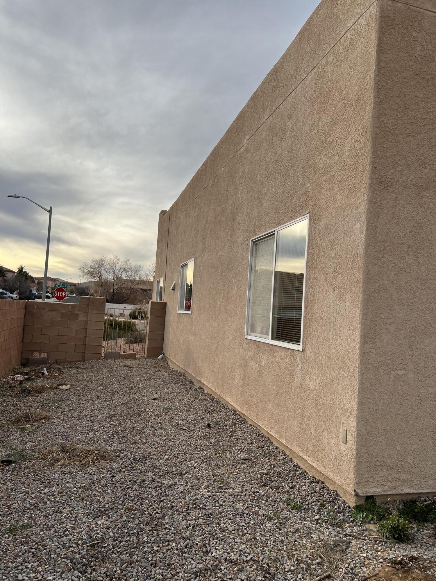 3320 RIO LINDA Drive SW