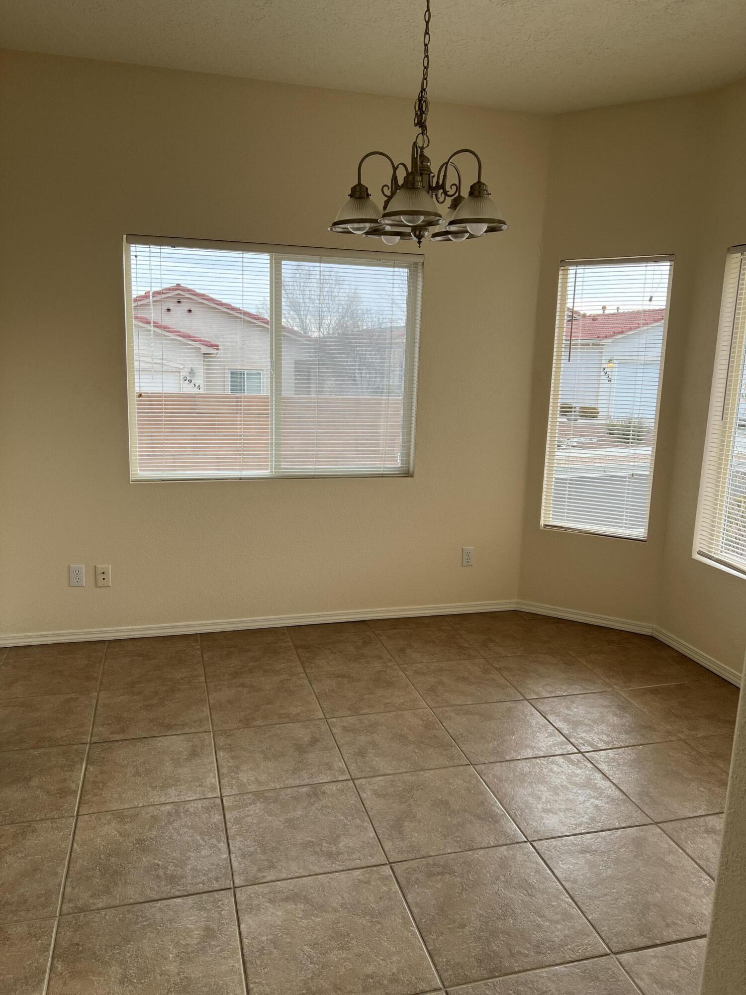 3320 RIO LINDA Drive SW