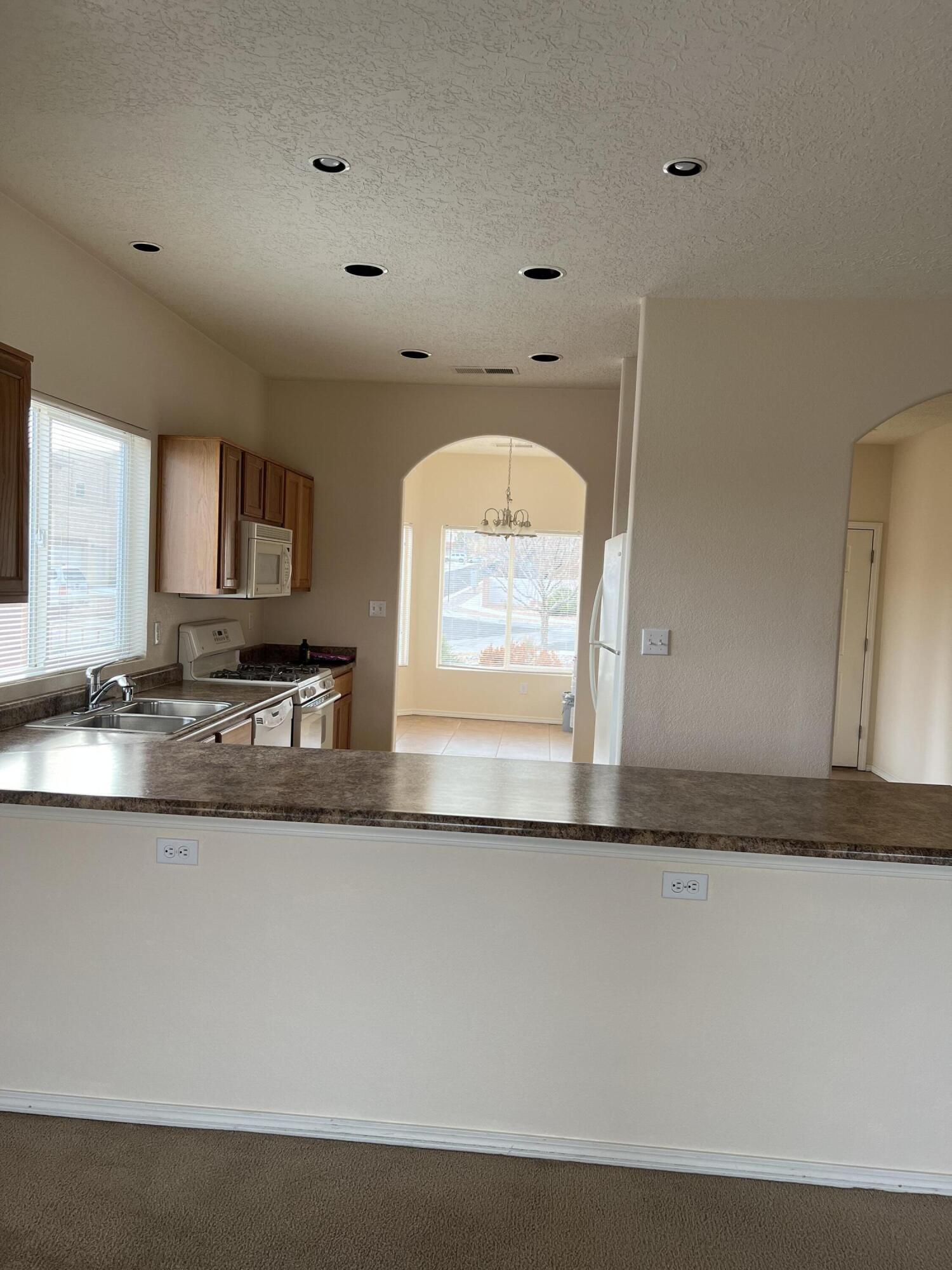 3320 RIO LINDA Drive SW