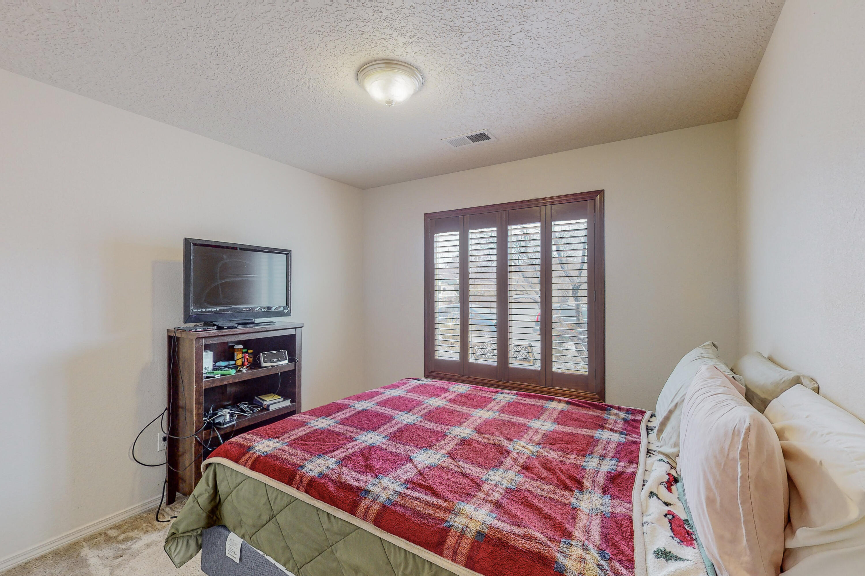 1147 DESERT SUNFLOWER Drive NE