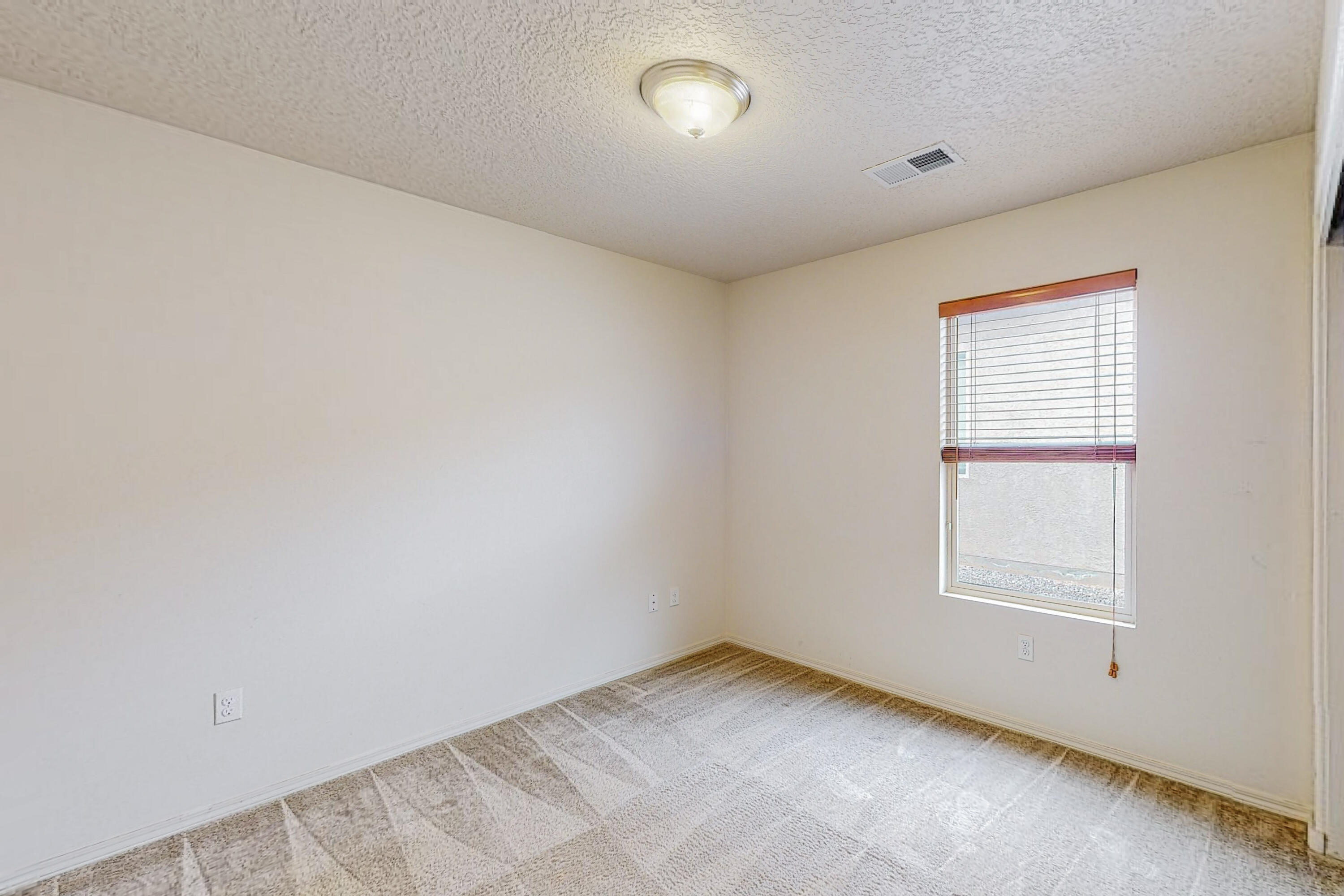 1147 DESERT SUNFLOWER Drive NE