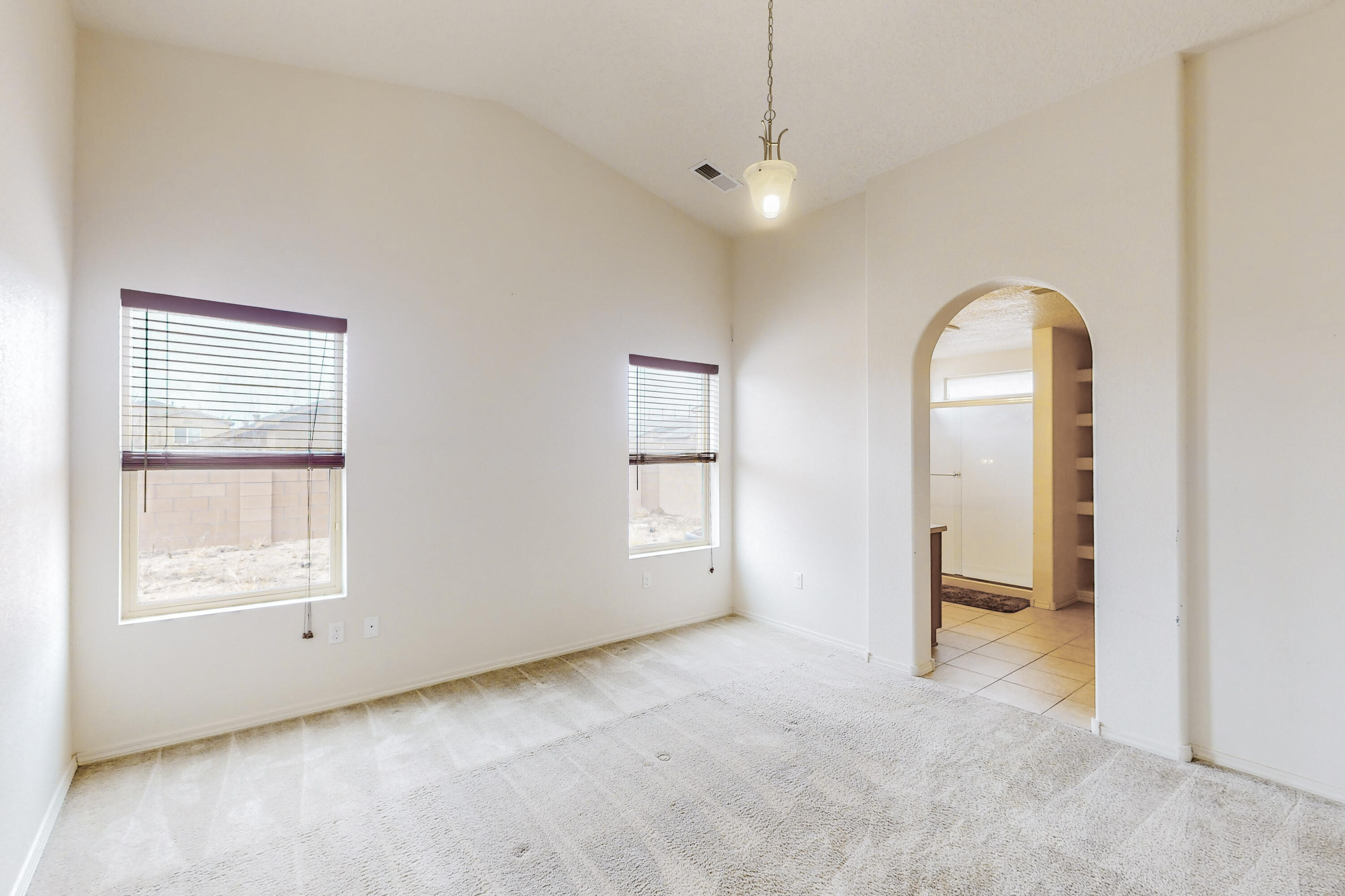 1147 DESERT SUNFLOWER Drive NE