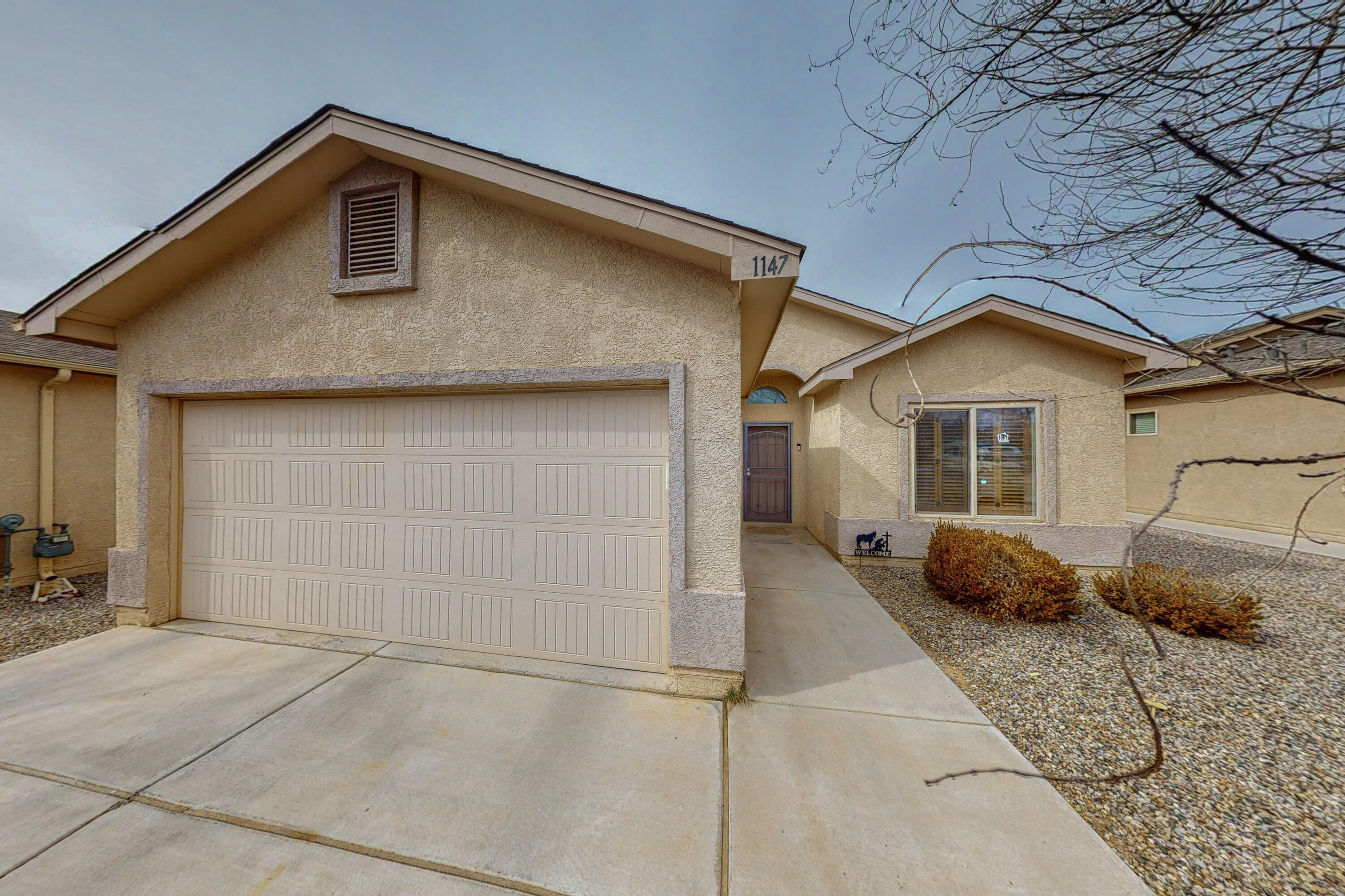 1147 DESERT SUNFLOWER Drive NE