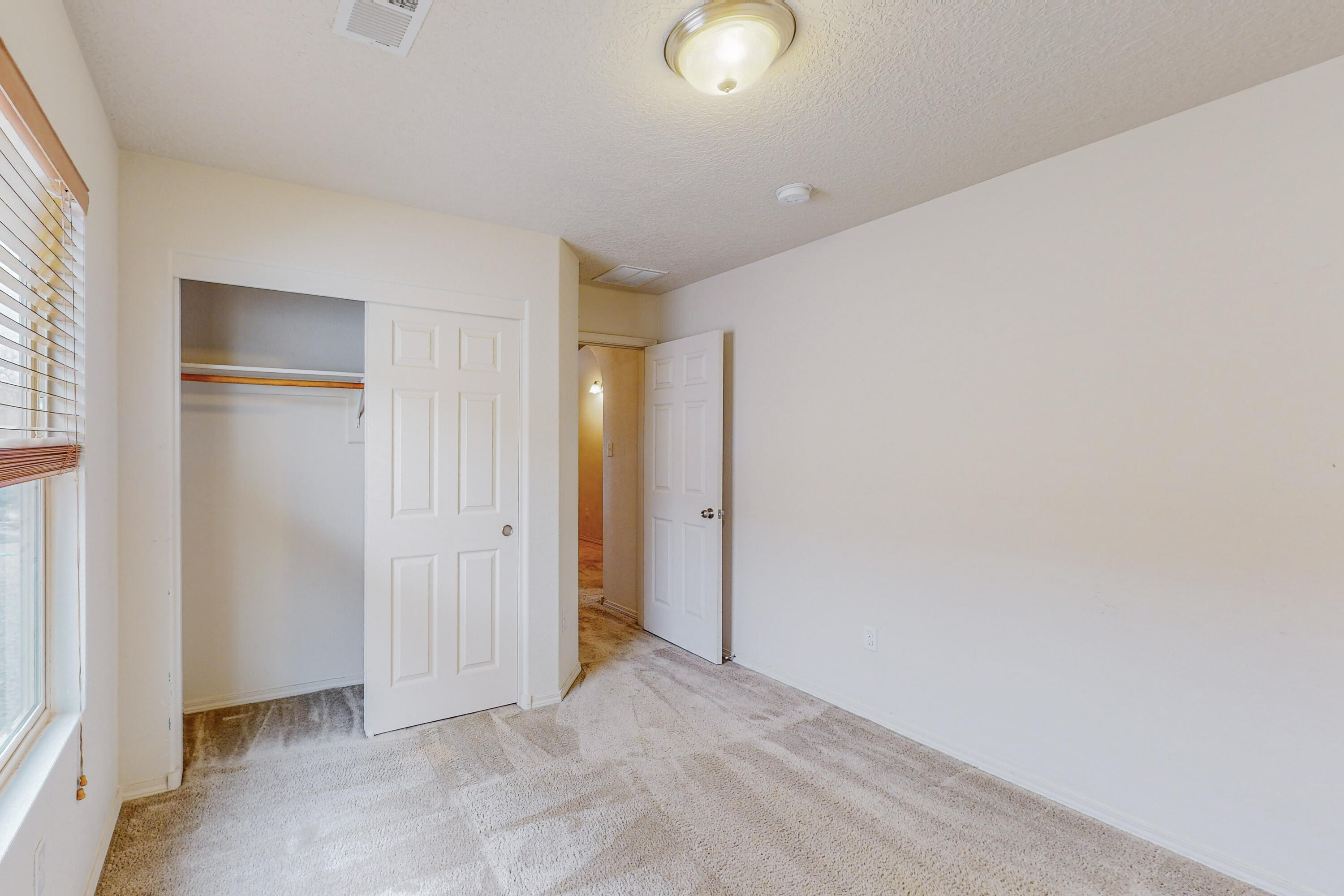1147 DESERT SUNFLOWER Drive NE