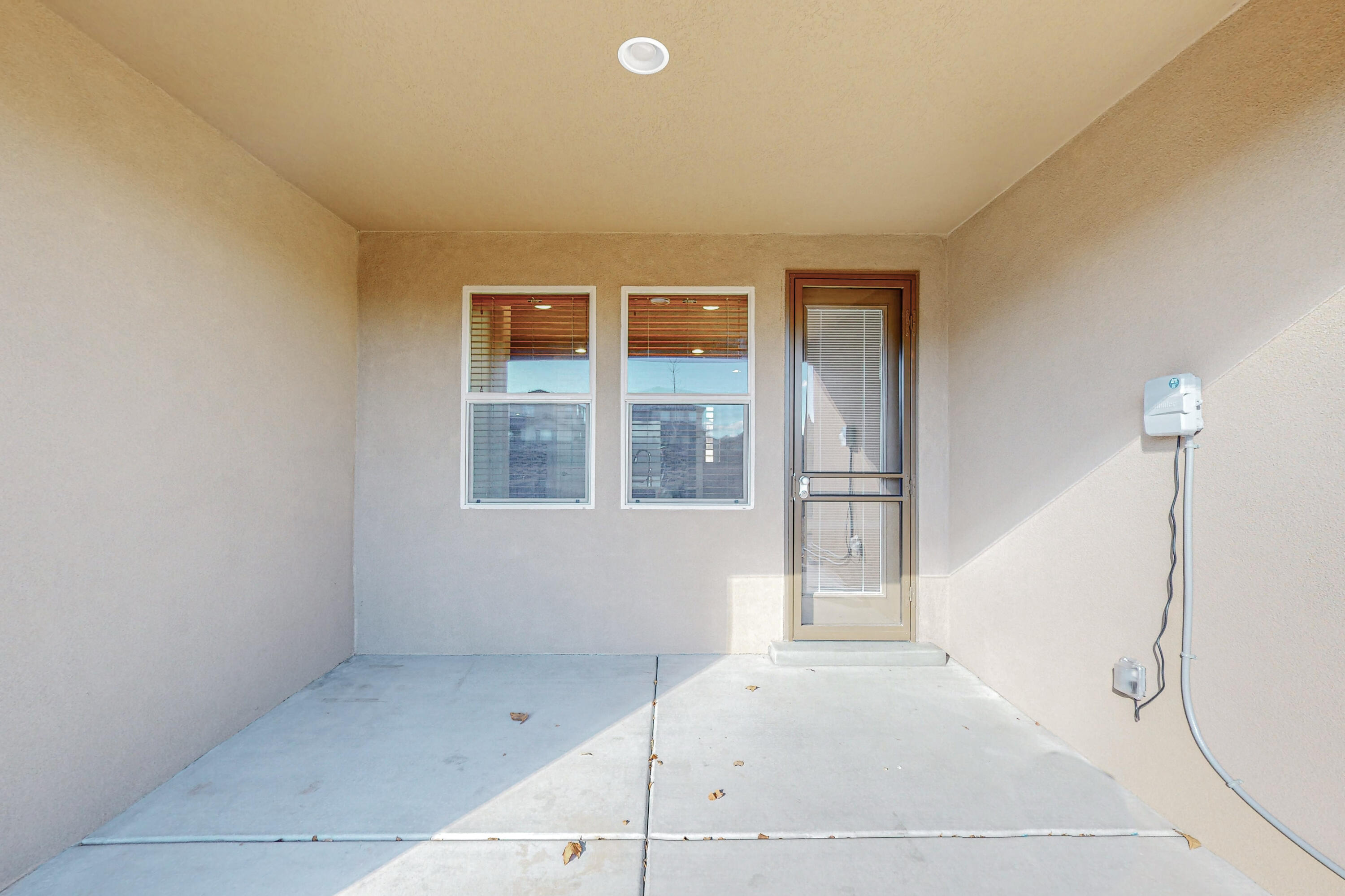 8804 Camino Del Venado NW