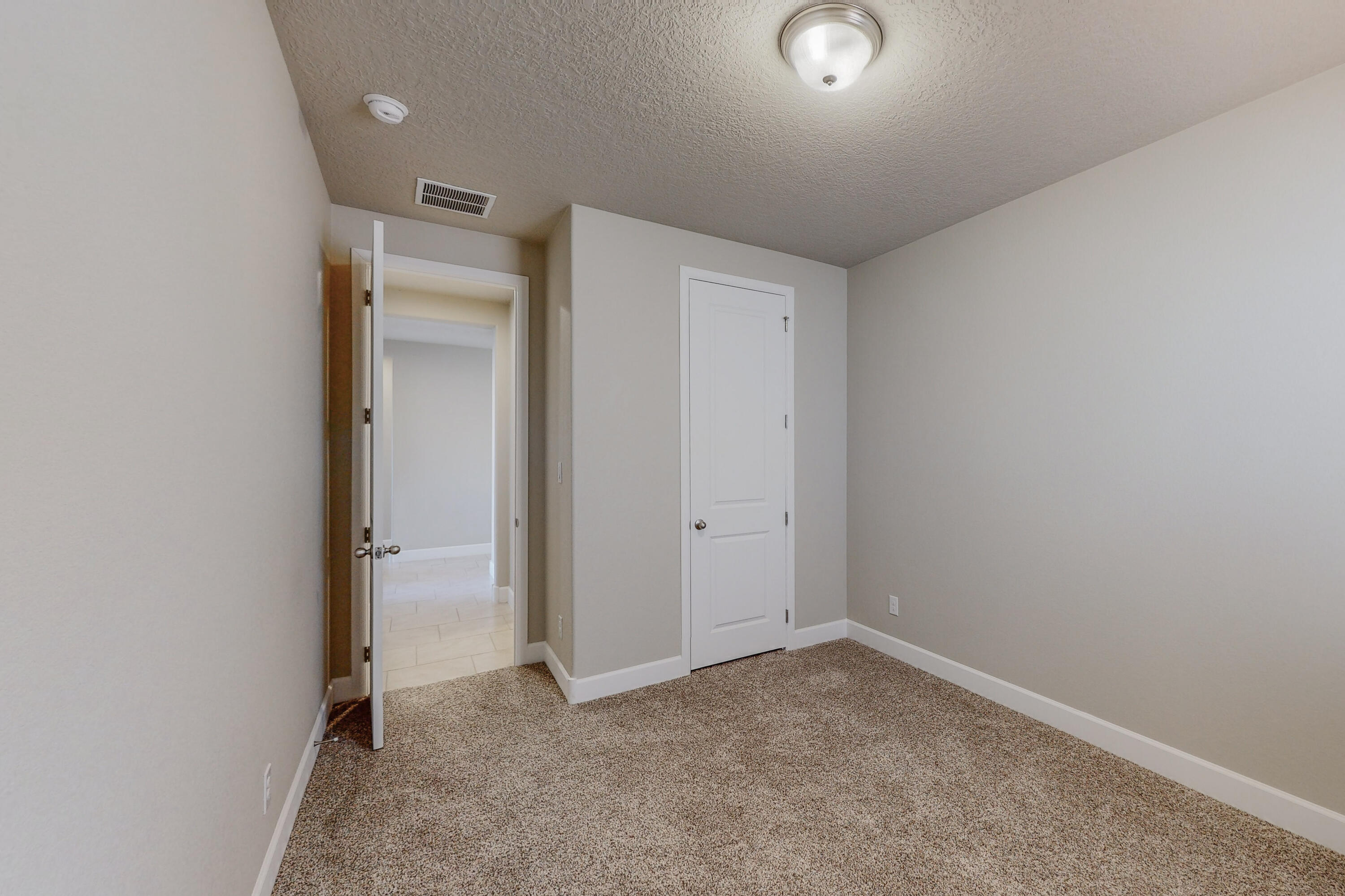 8804 Camino Del Venado NW