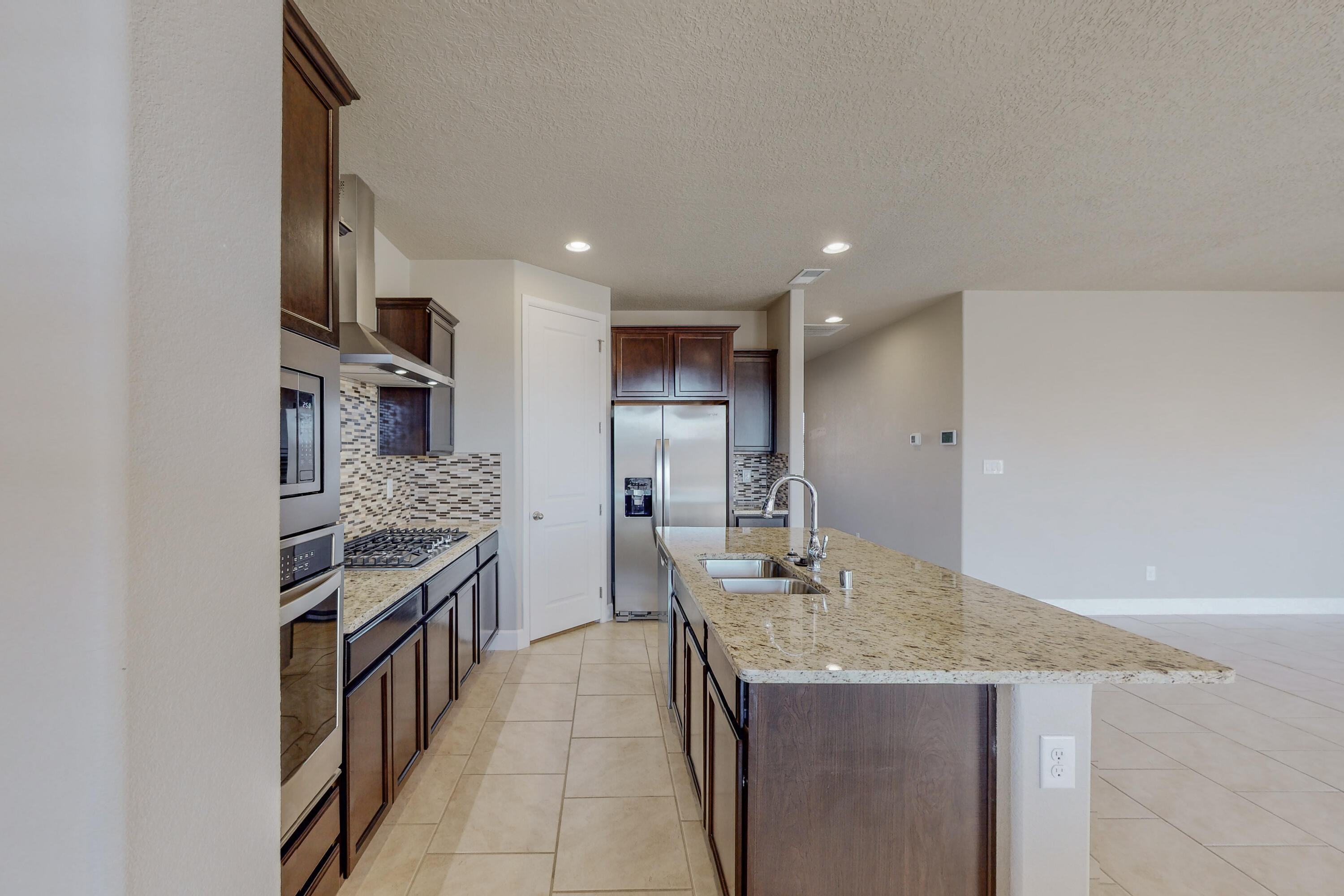 8804 Camino Del Venado NW
