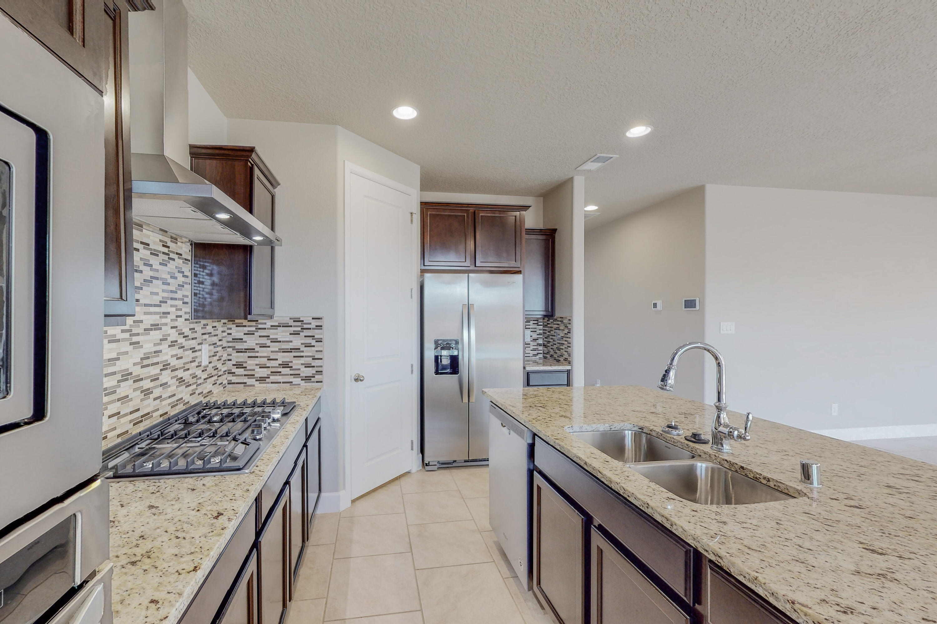 8804 Camino Del Venado NW