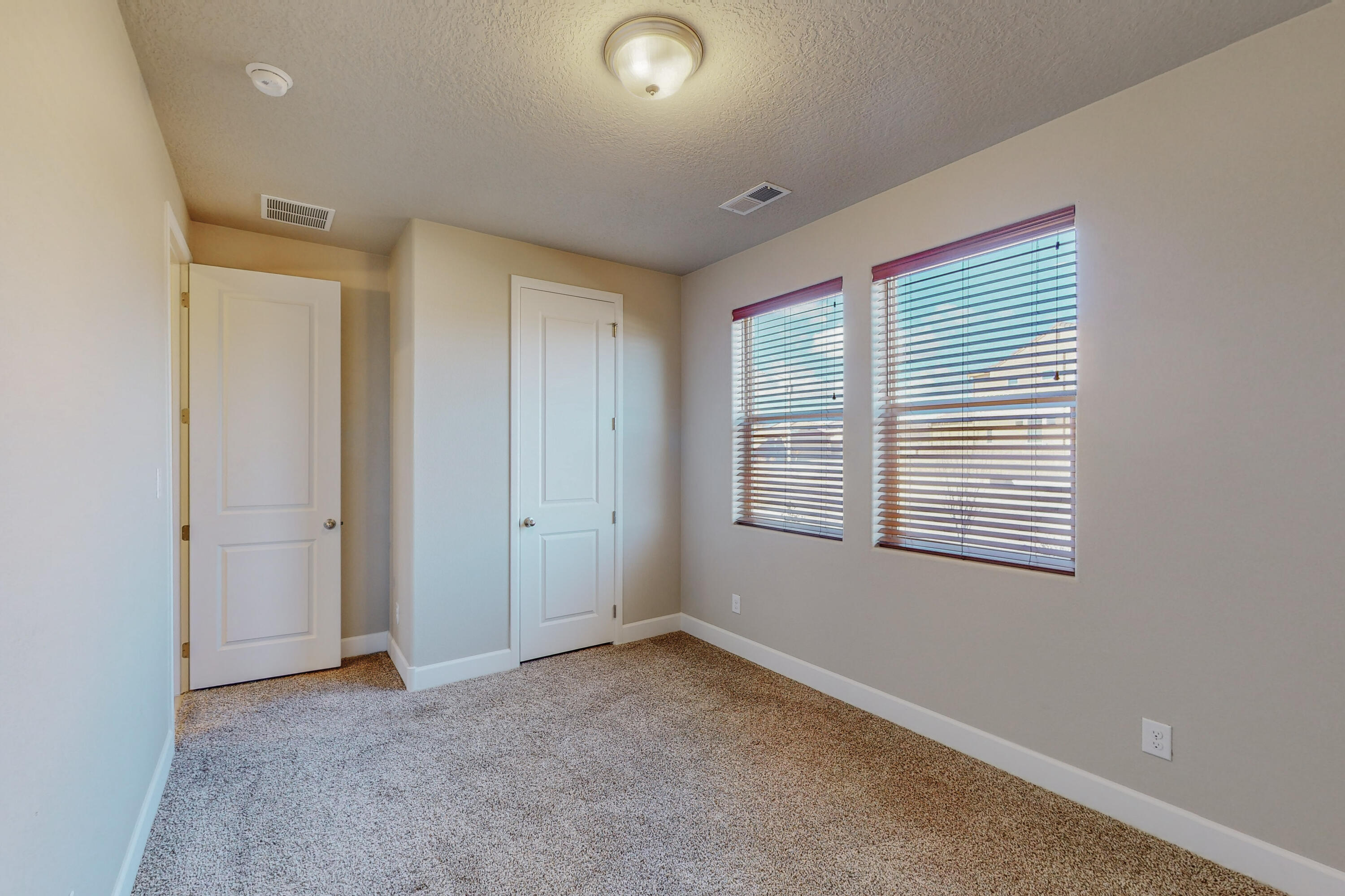 8804 Camino Del Venado NW