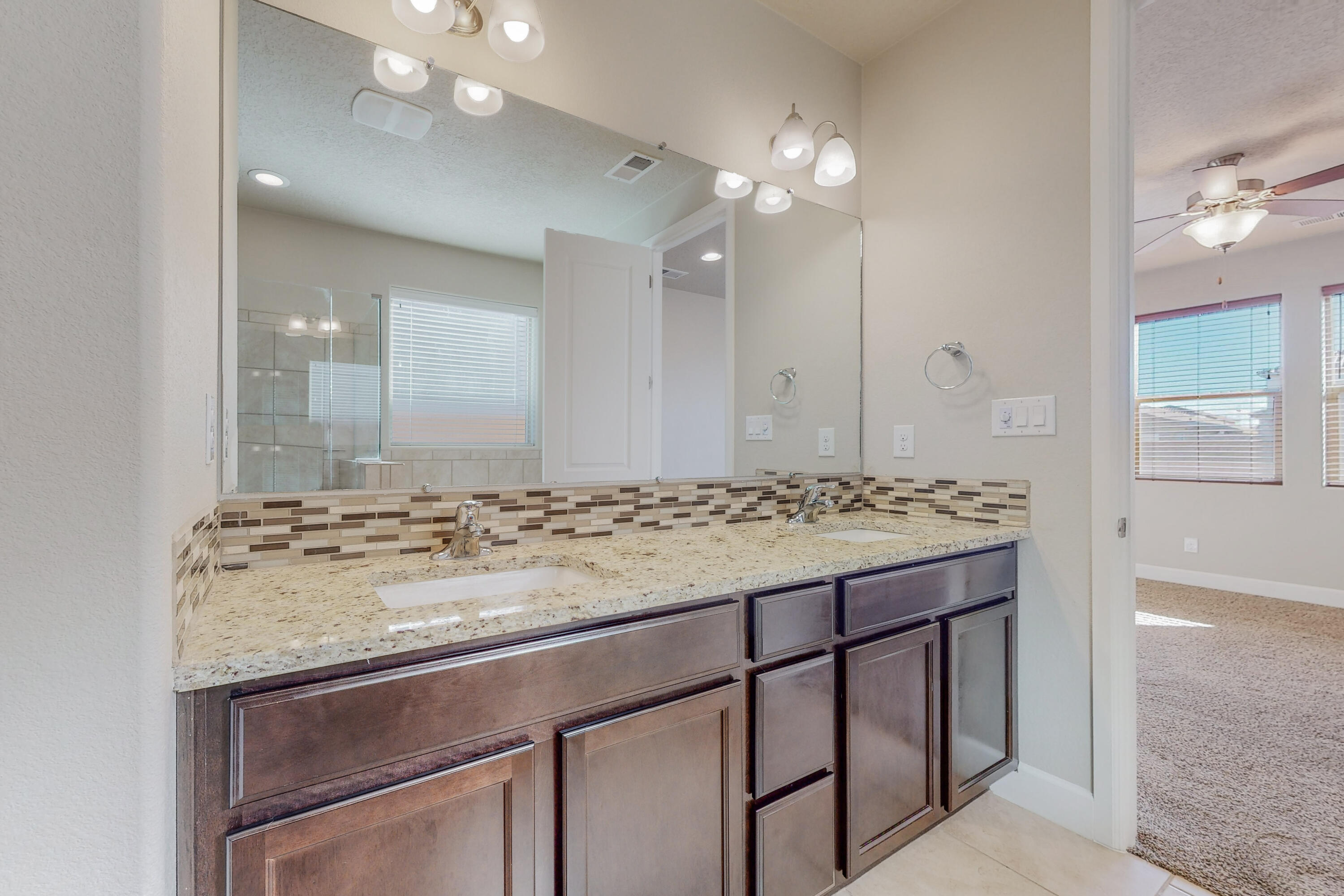 8804 Camino Del Venado NW