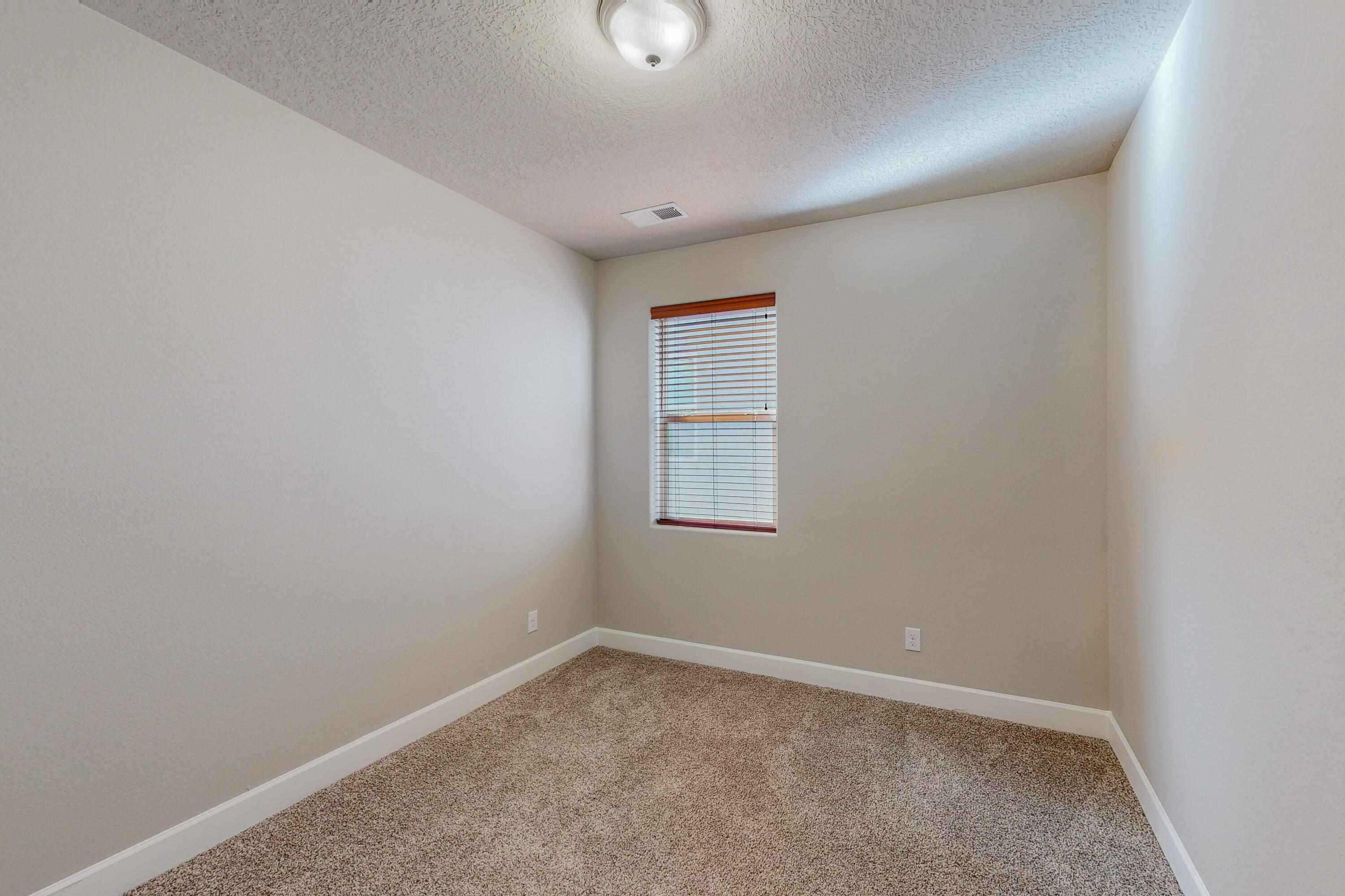 8804 Camino Del Venado NW