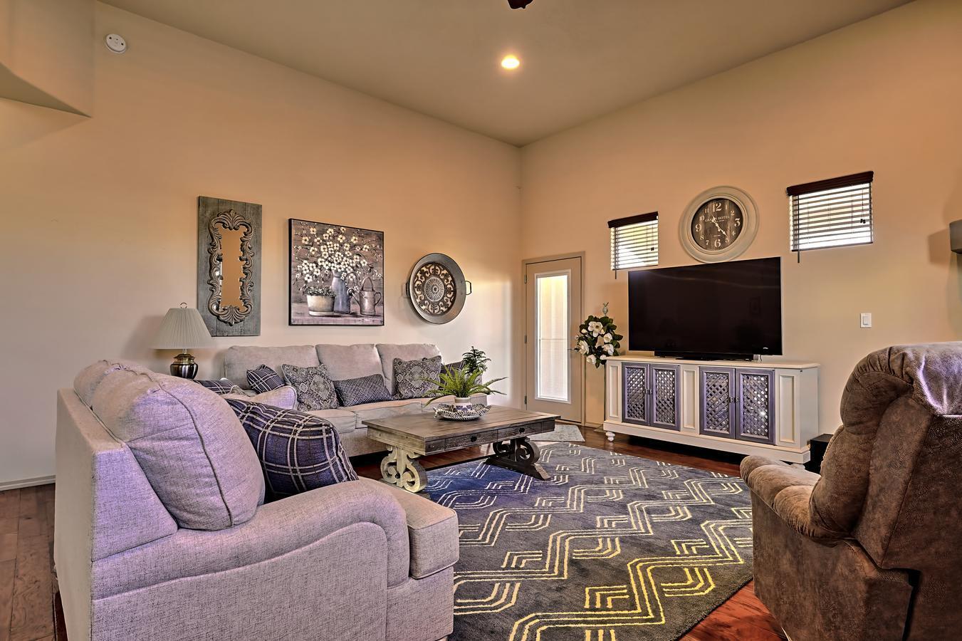 3301 KAFKA Road NE