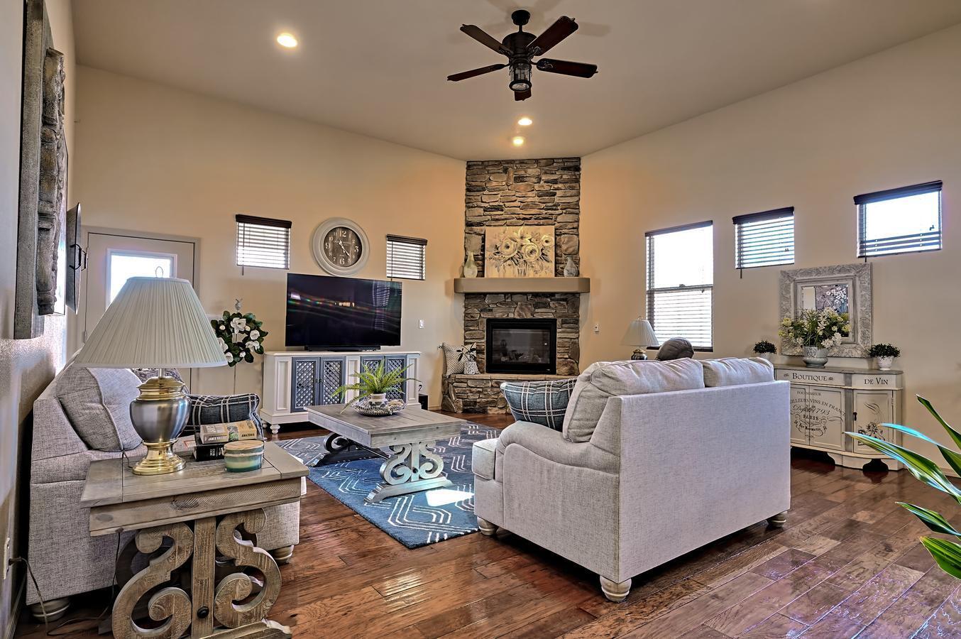 3301 KAFKA Road NE
