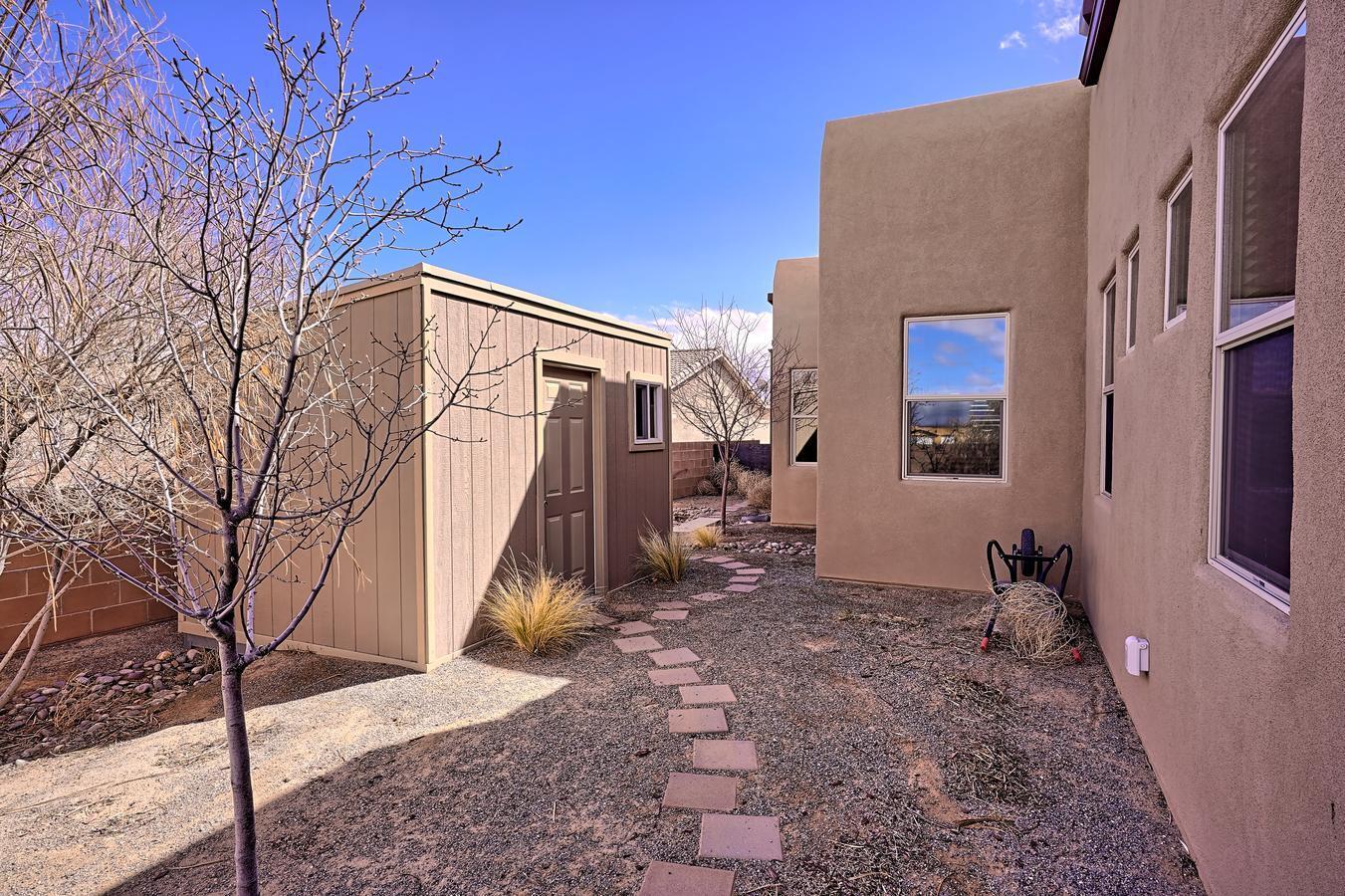 3301 KAFKA Road NE