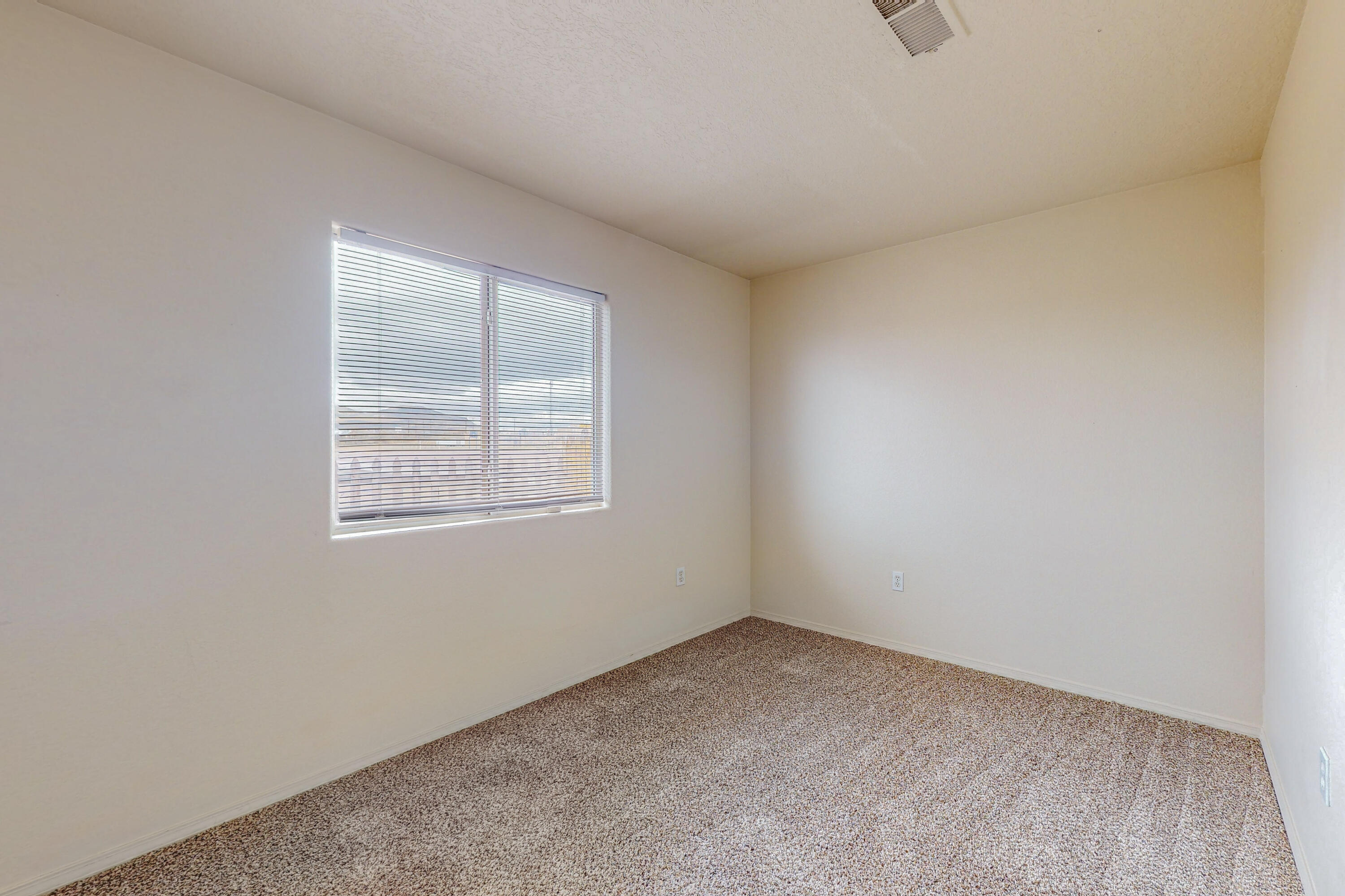 921 Avenida Las Vistas NW