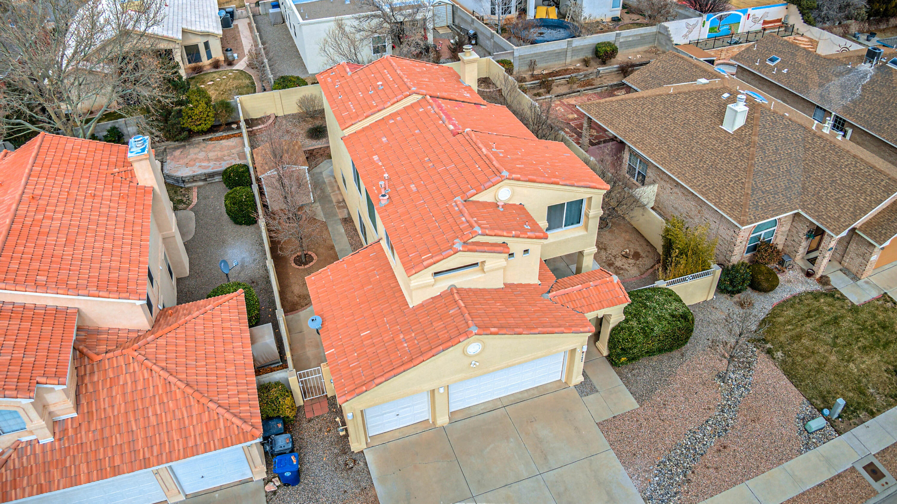 11609 KINGS CANYON Road SE
