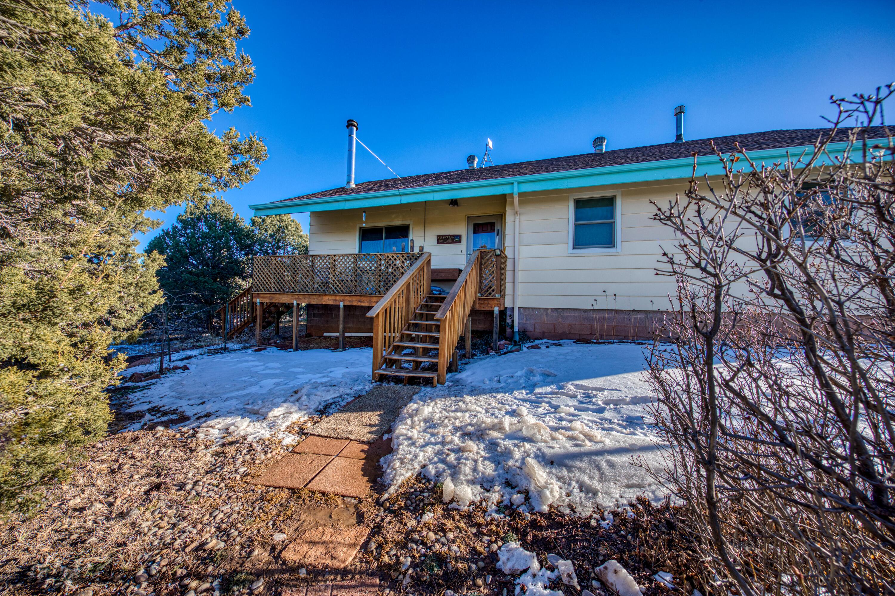 18 LONGVIEW Road