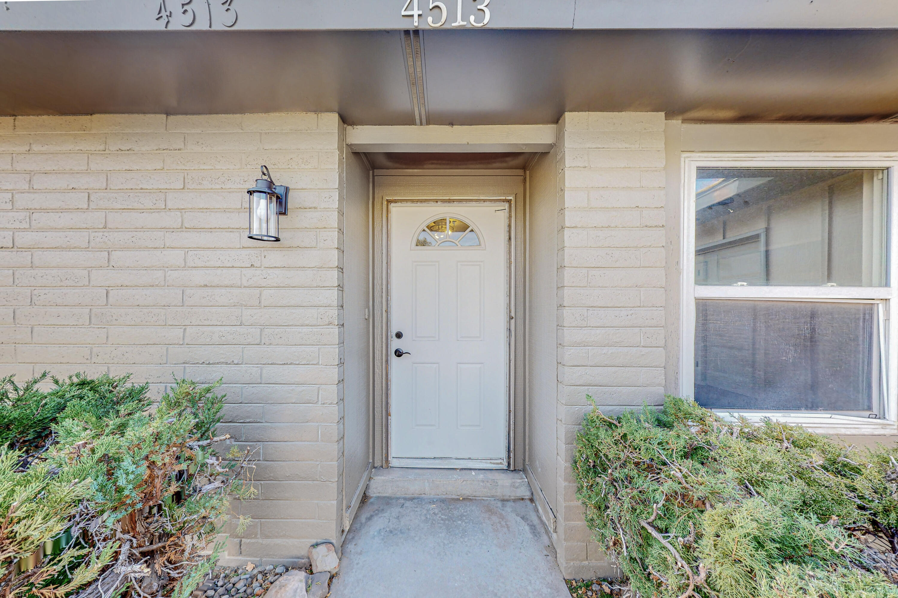 4513 BRENDA Street NE
