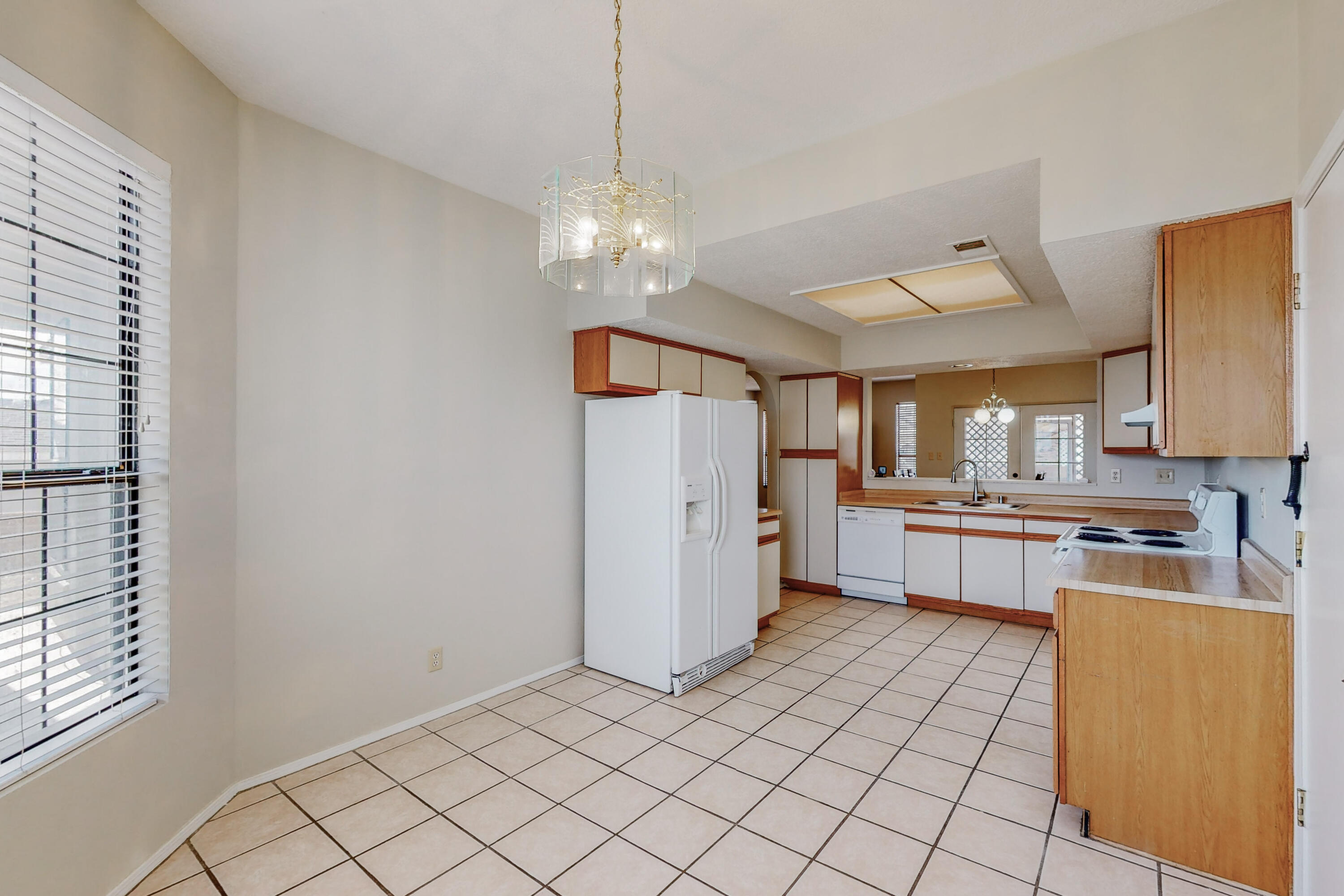 4628 Rockaway Loop NE