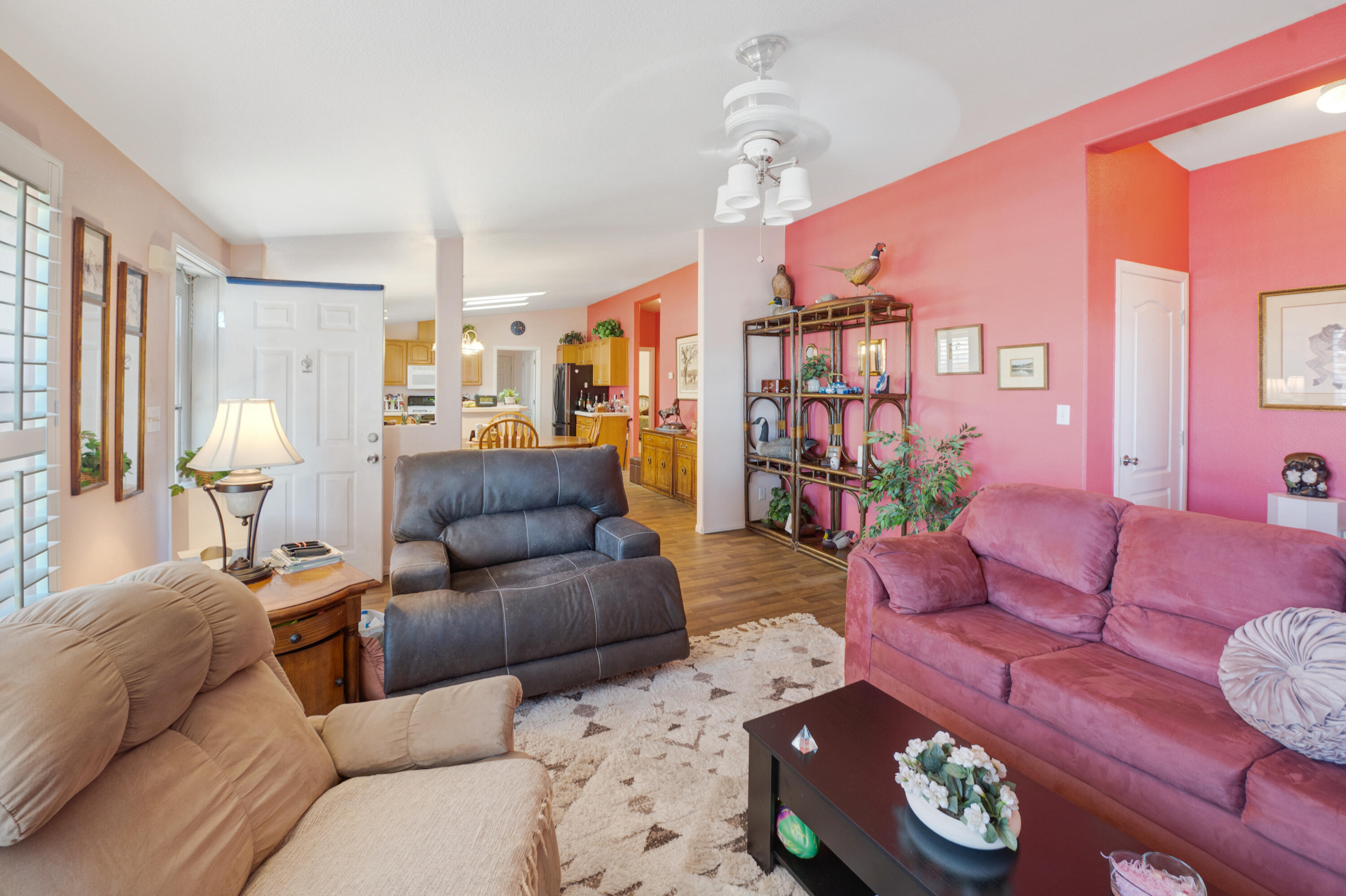 150 SUNRISE BLUFFS Drive
