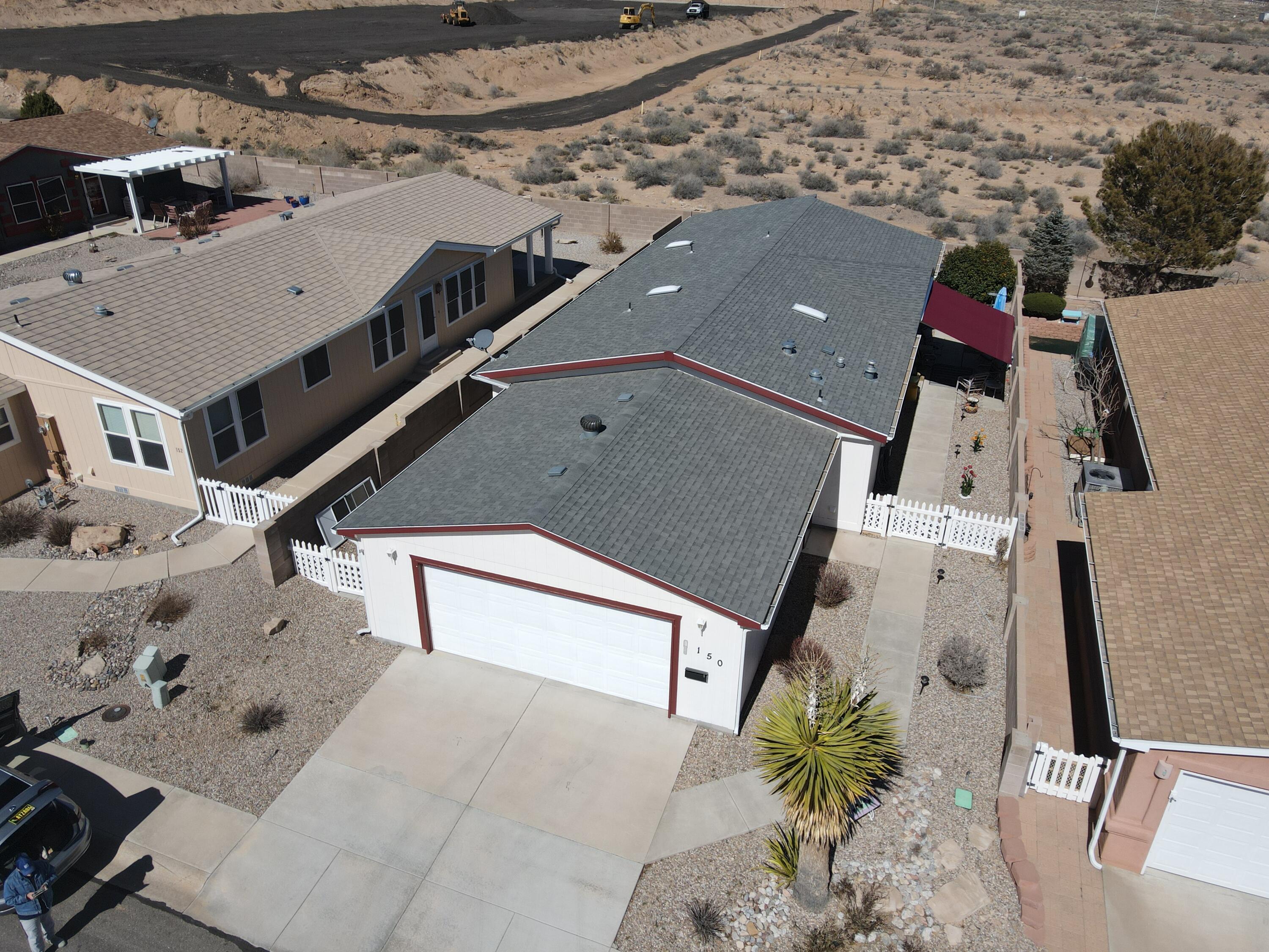 150 SUNRISE BLUFFS Drive