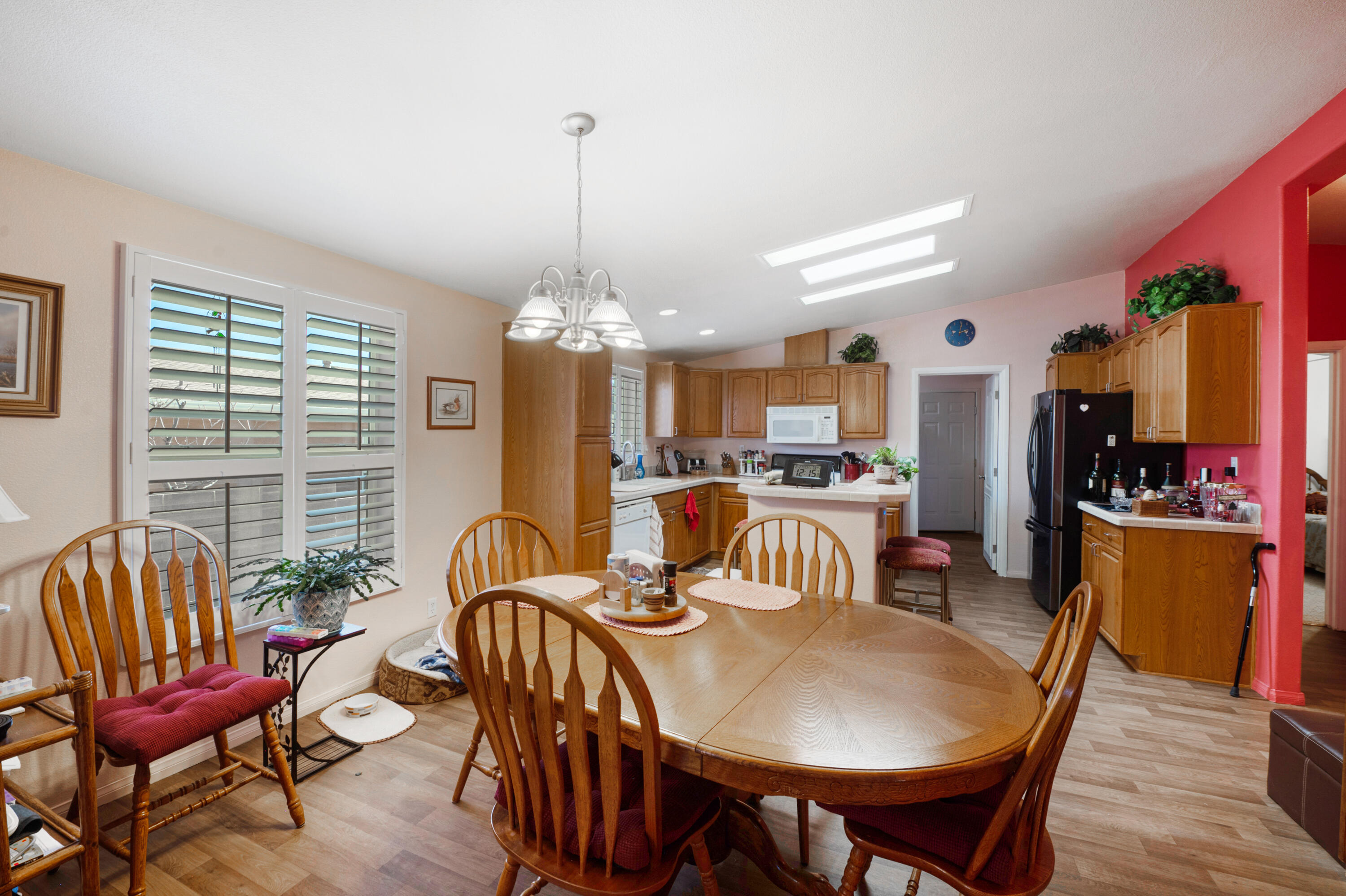 150 SUNRISE BLUFFS Drive