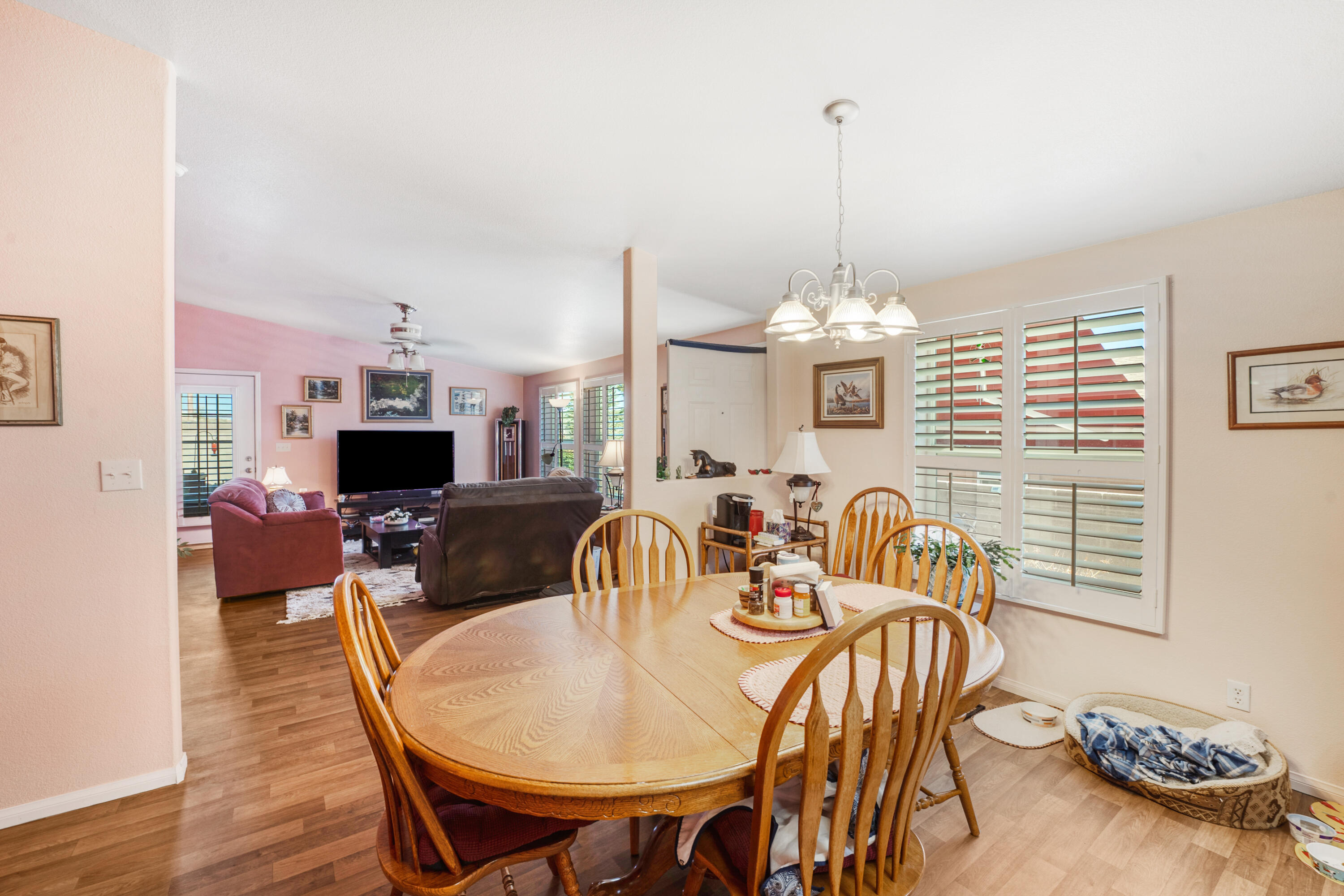 150 SUNRISE BLUFFS Drive