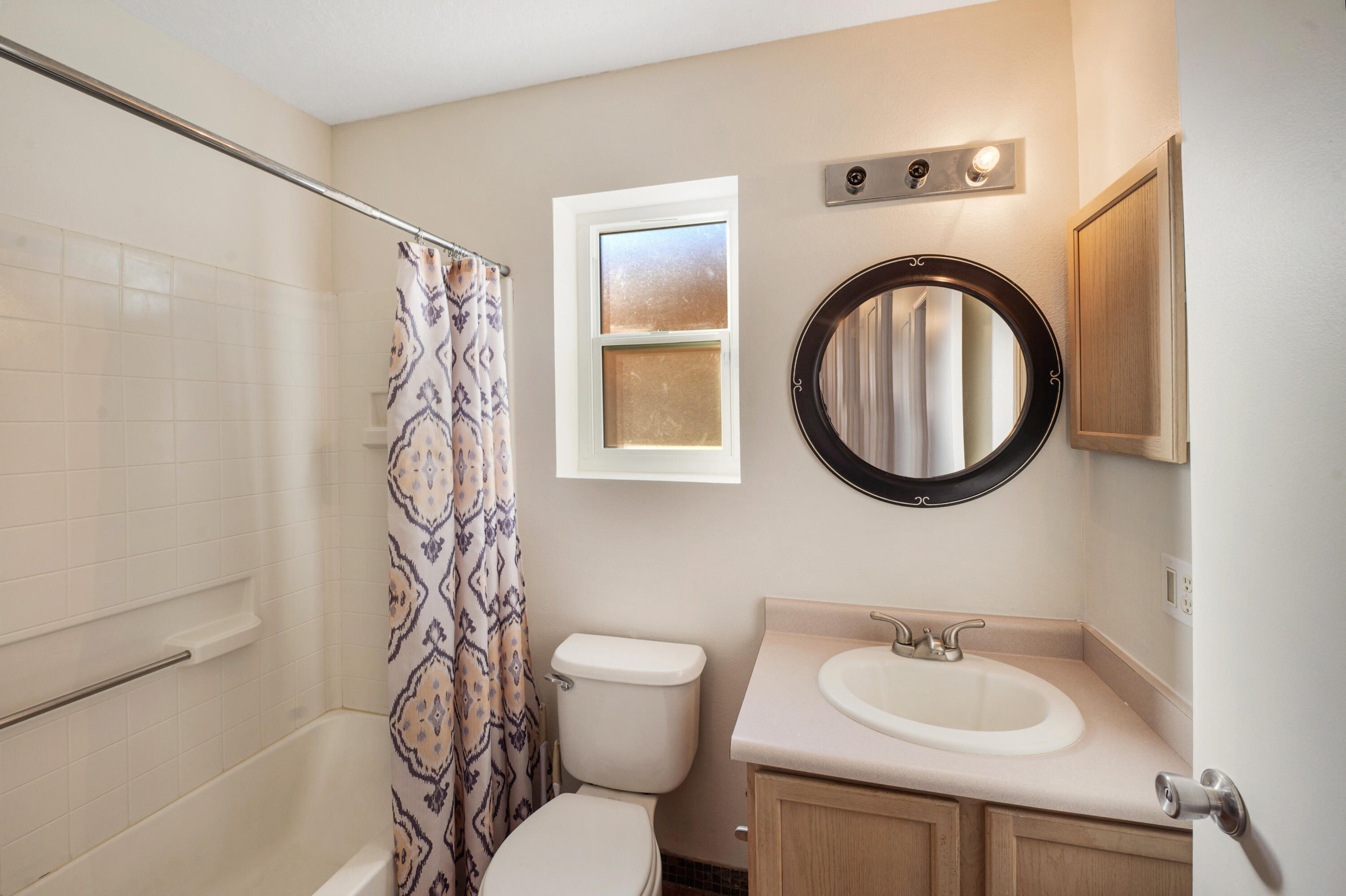 621 SANTA FE MEADOWS Drive NE