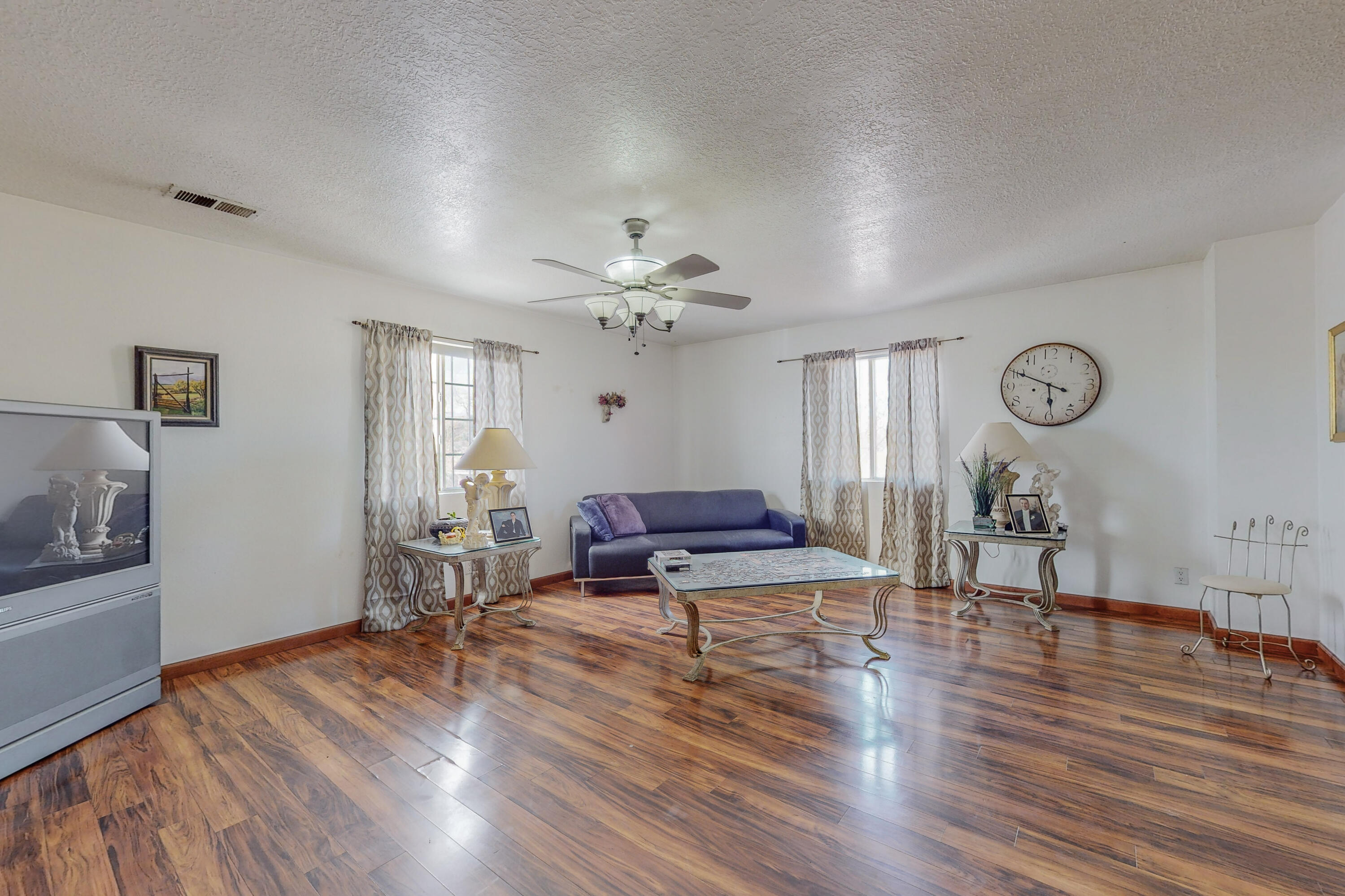 528 94TH Street SW