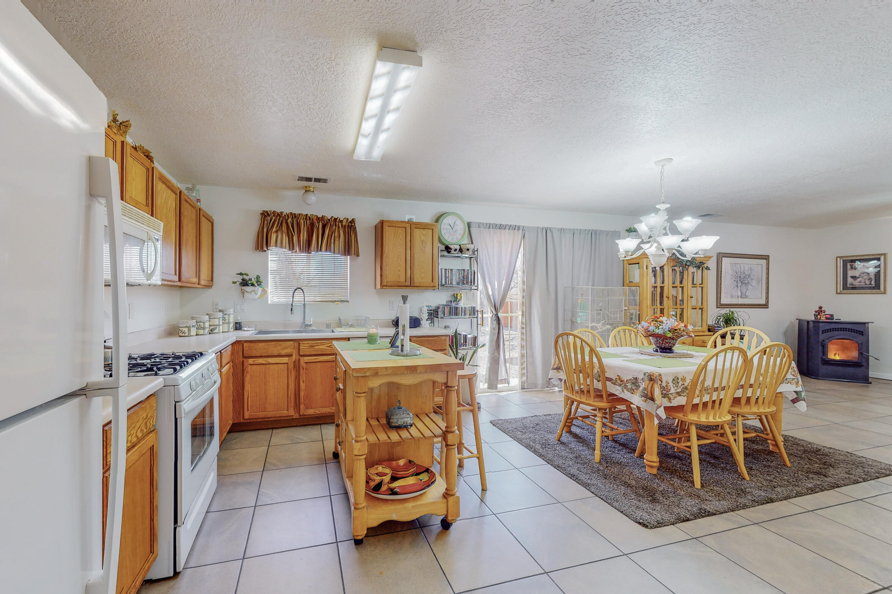 528 94TH Street SW