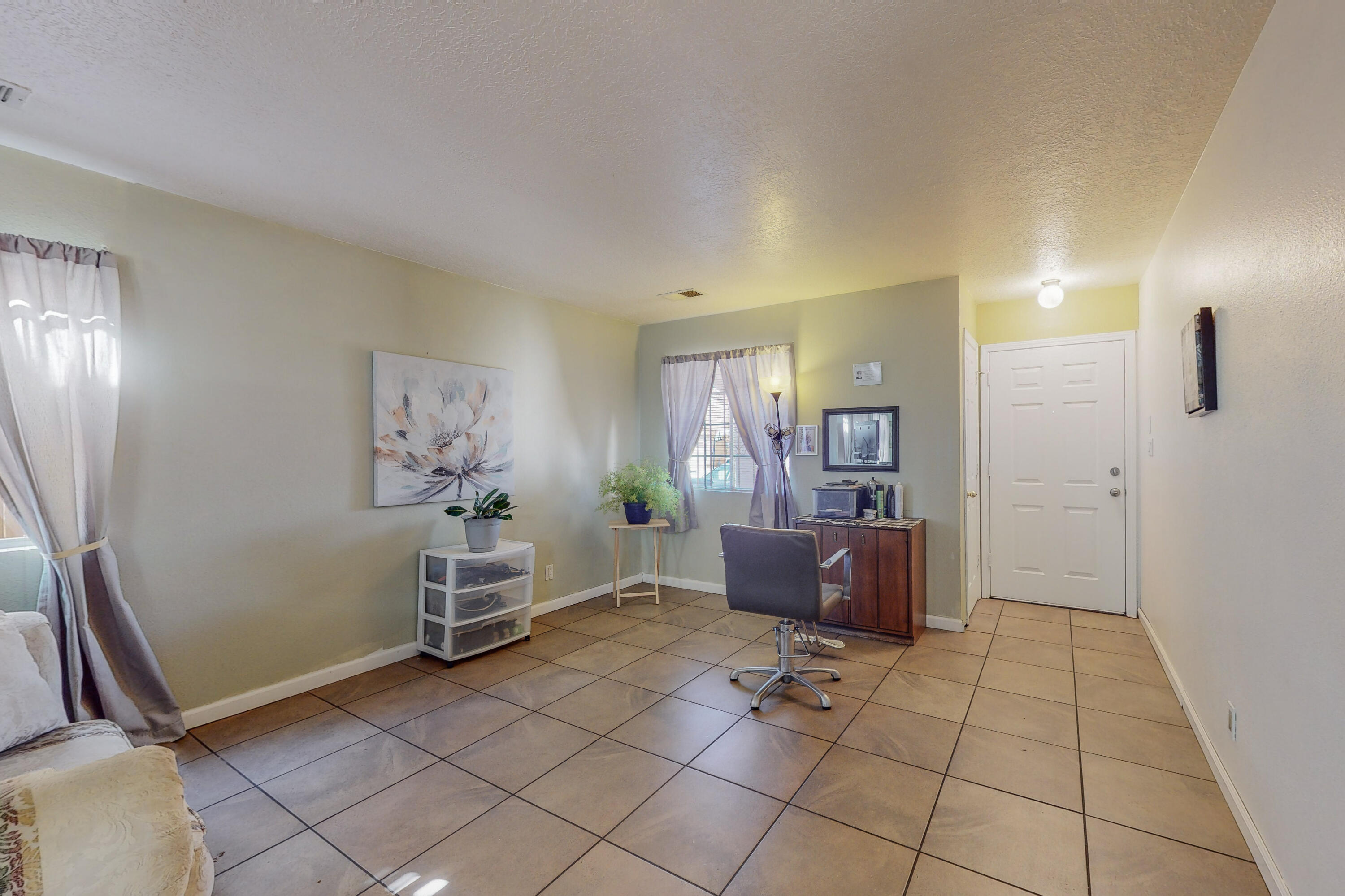 528 94TH Street SW