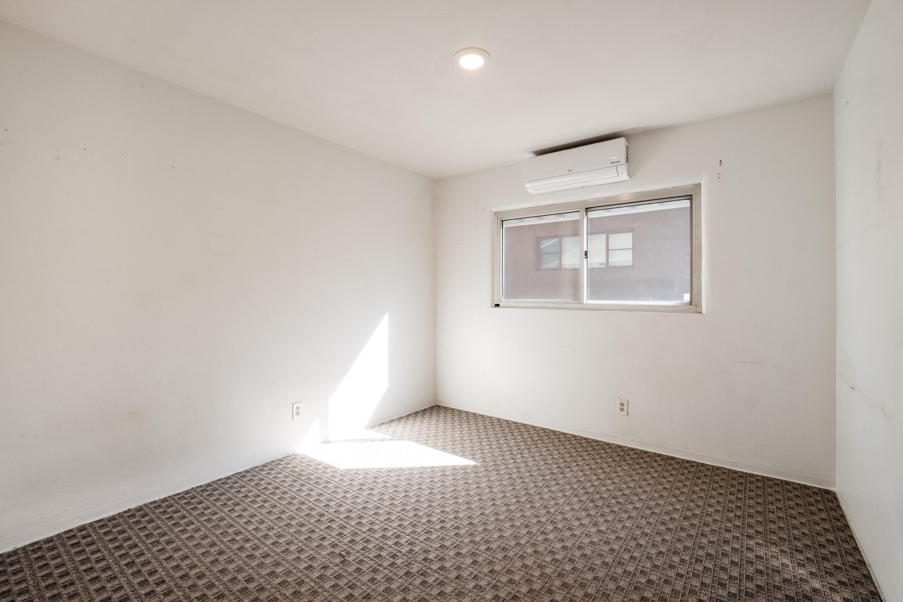 4208 PALO DURO Avenue NE