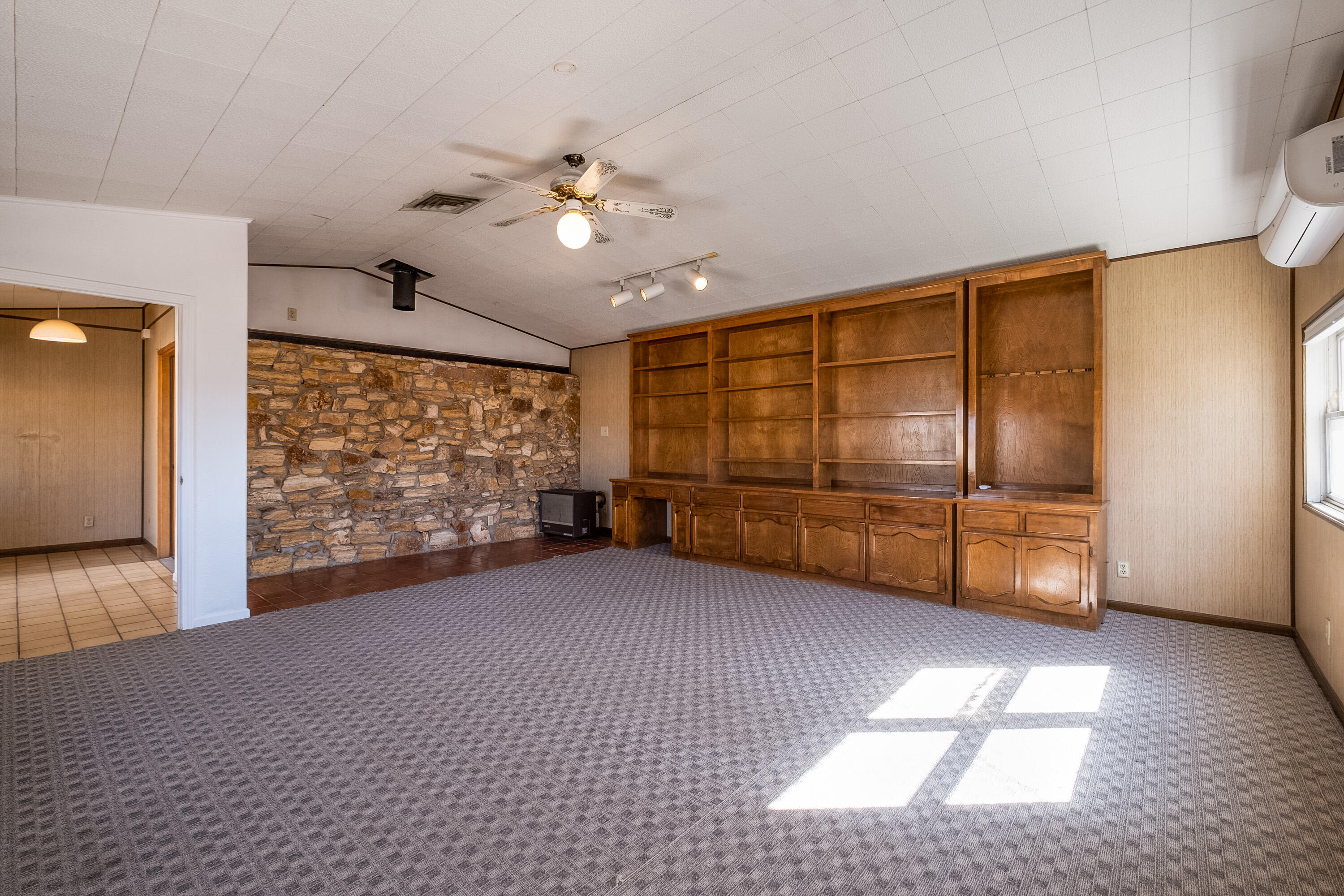 4208 PALO DURO Avenue NE