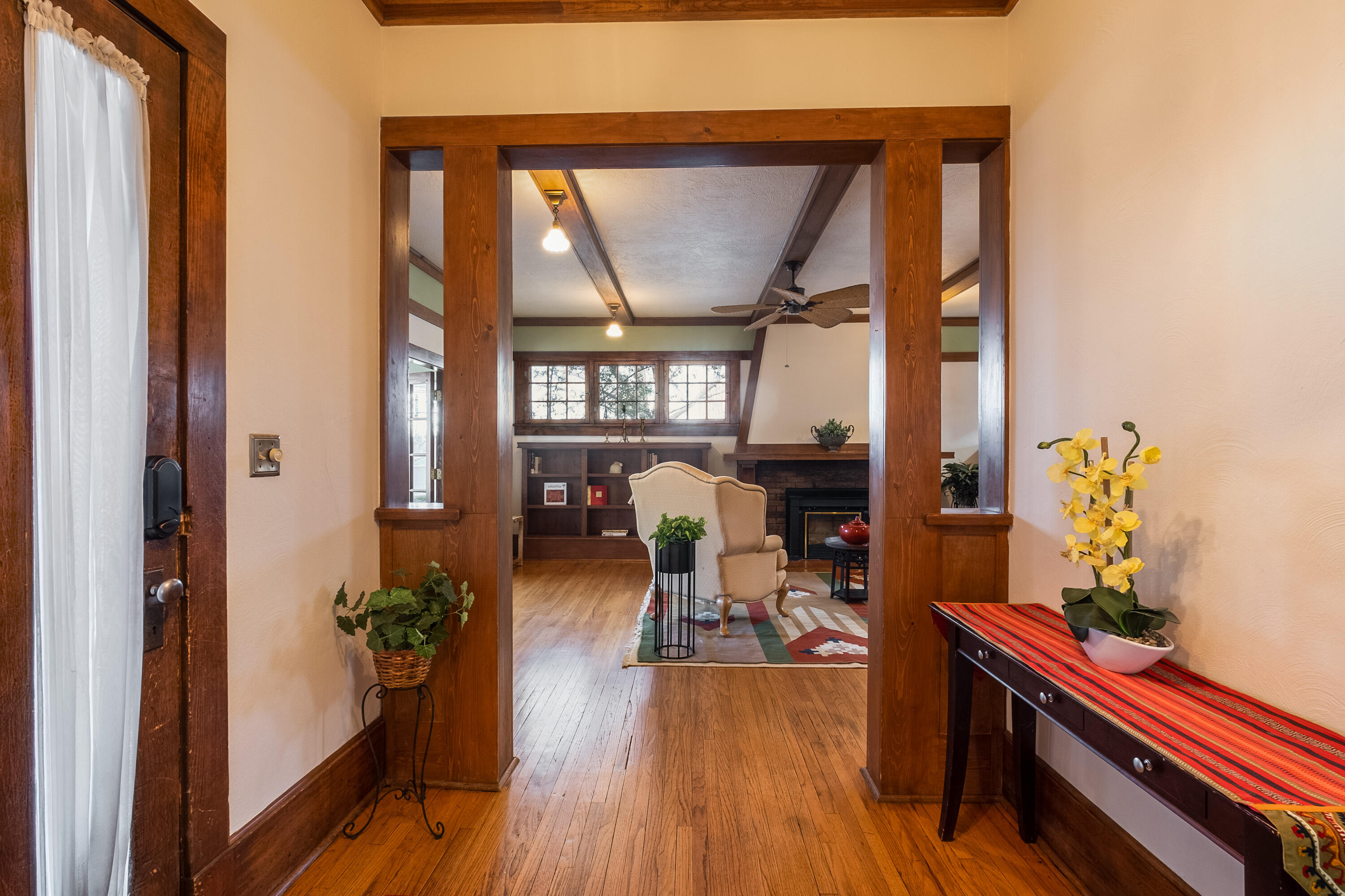 116 WALTER Street SE