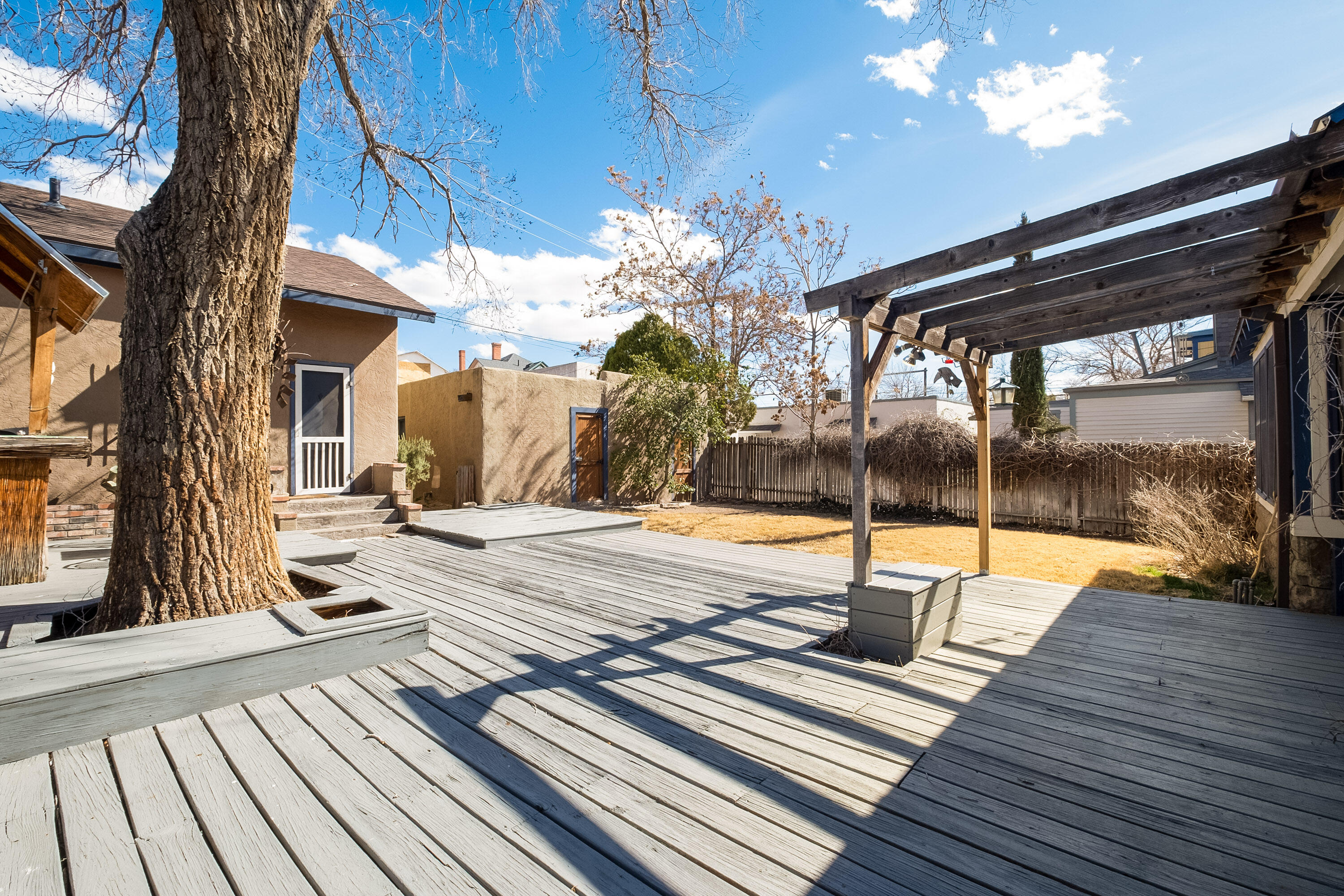 116 WALTER Street SE