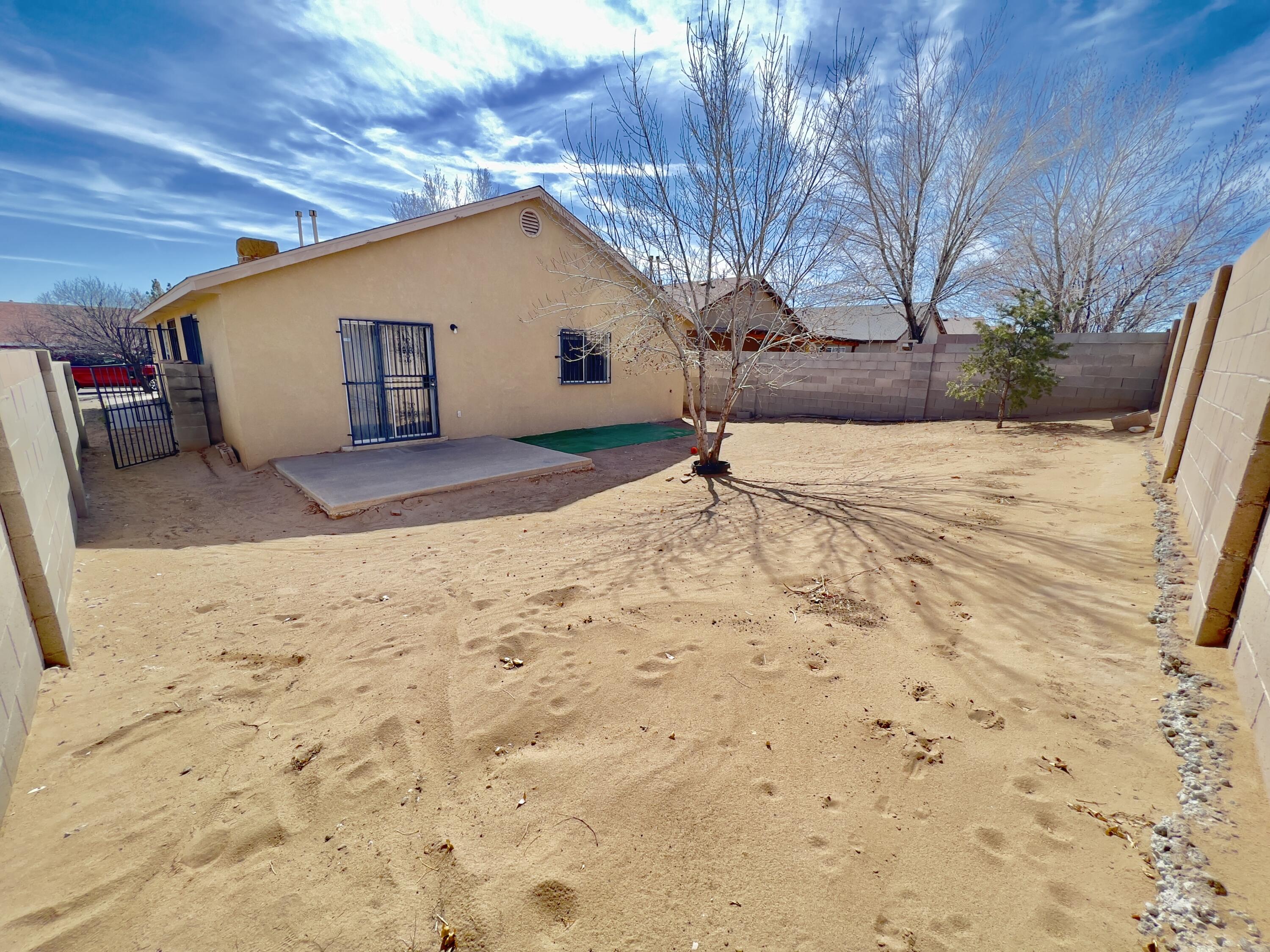 2111 NATIVE FLOWER Drive SW