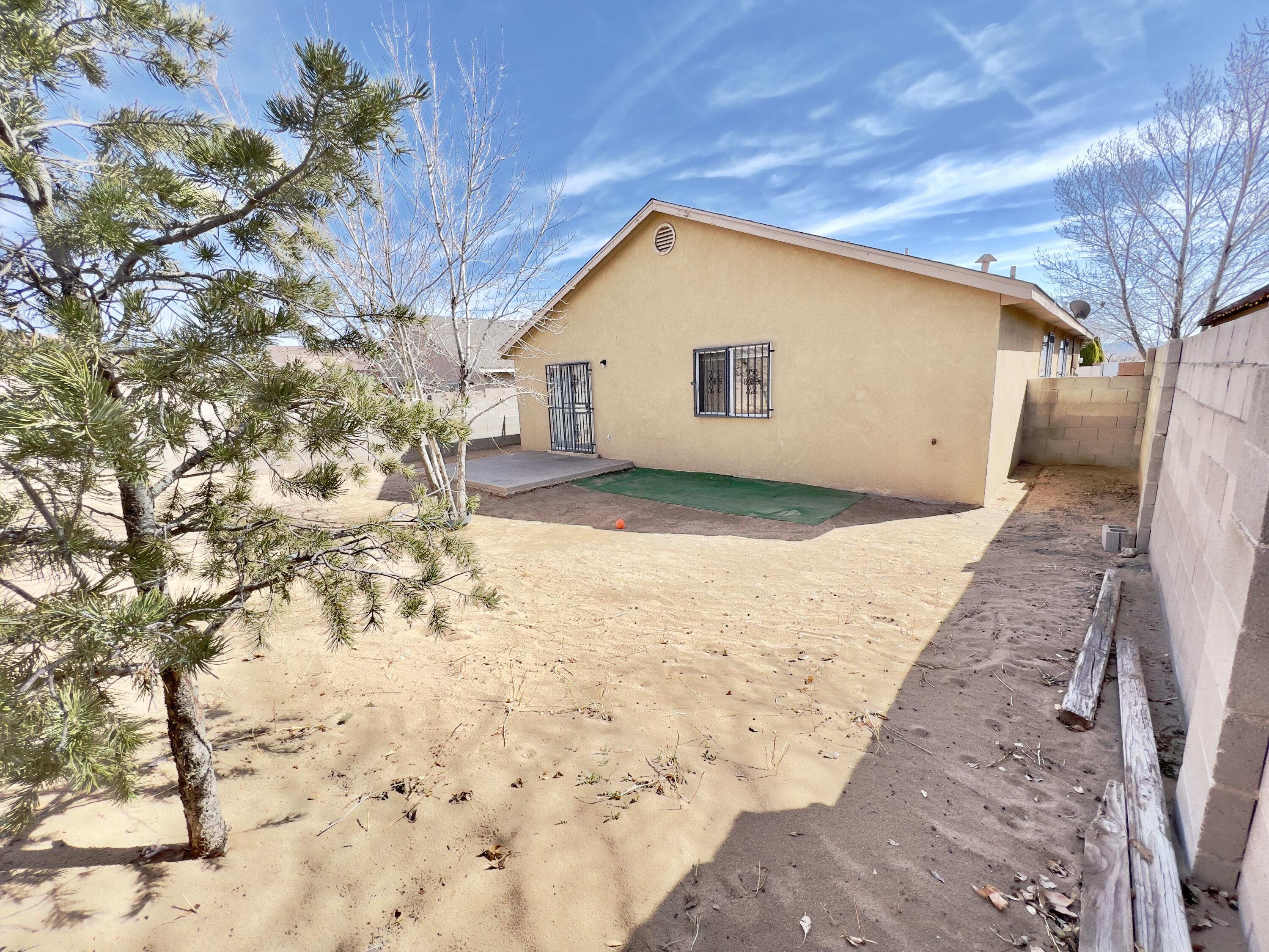 2111 NATIVE FLOWER Drive SW