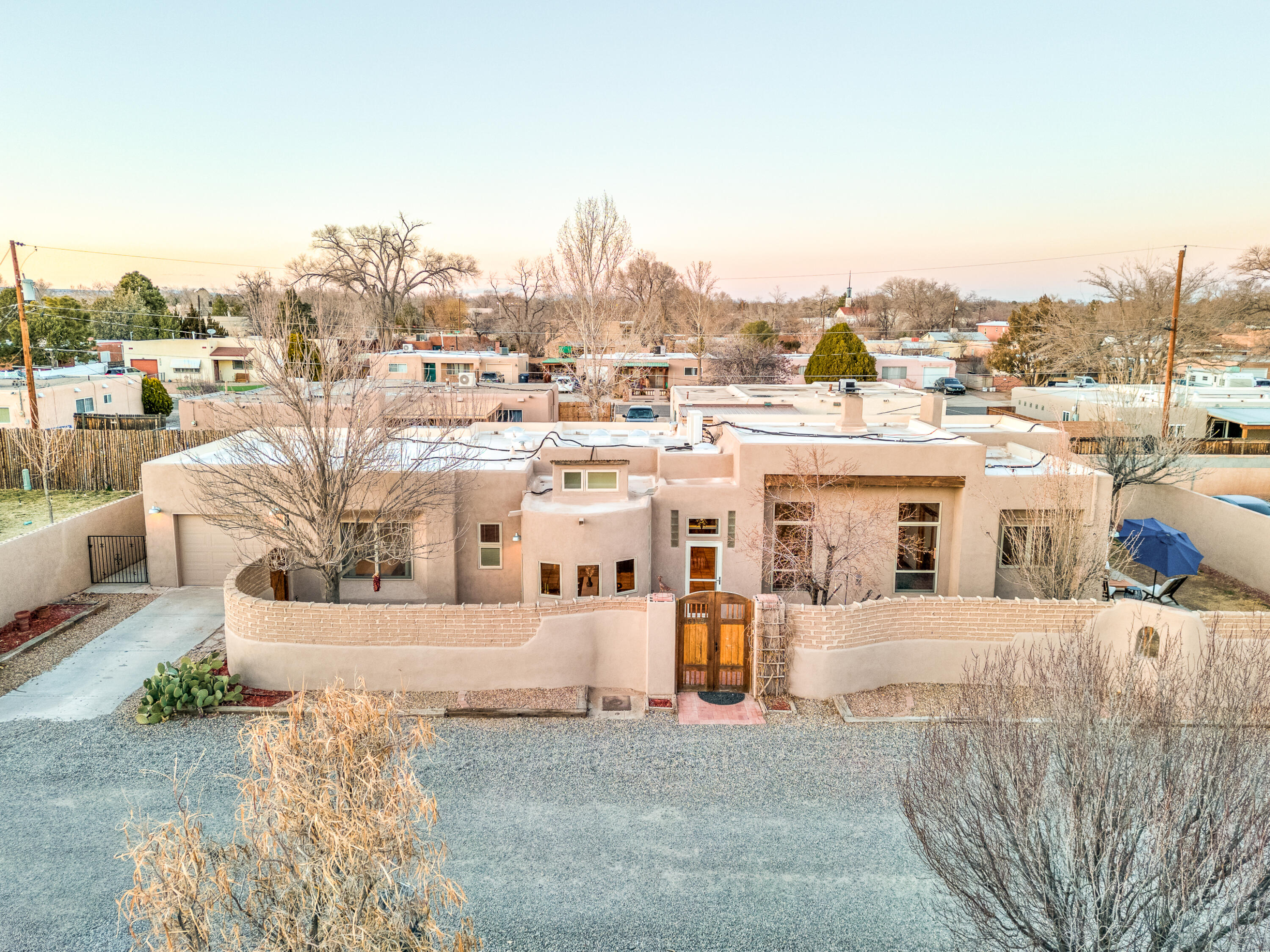 5118 Guadalupe Trail NW