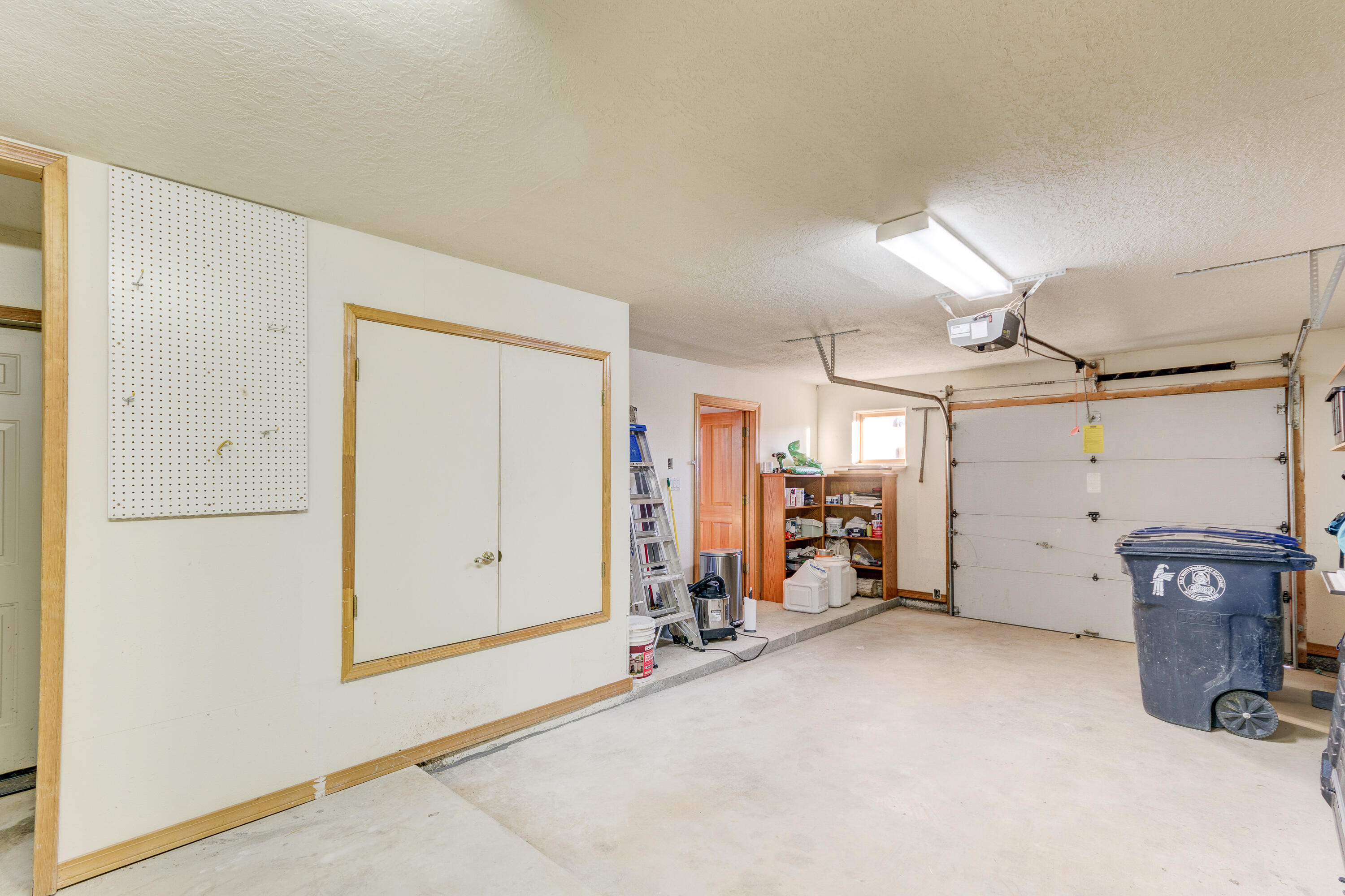 5118 Guadalupe Trail NW