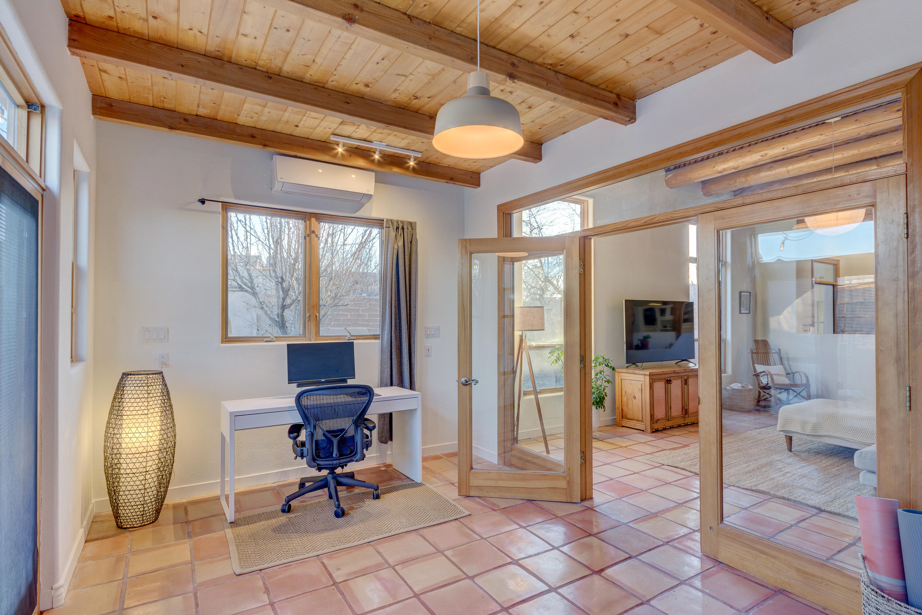 5118 Guadalupe Trail NW