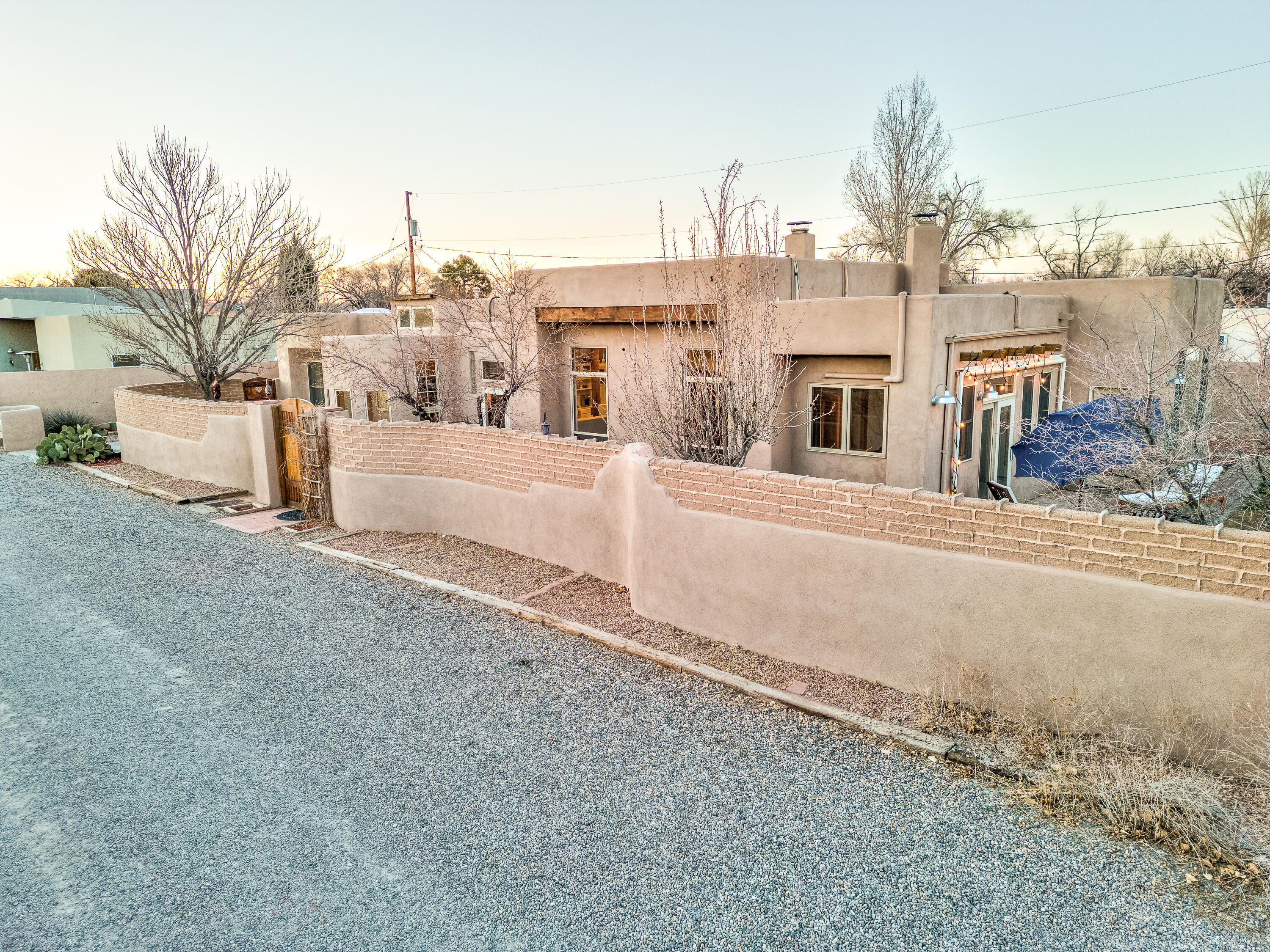 5118 Guadalupe Trail NW