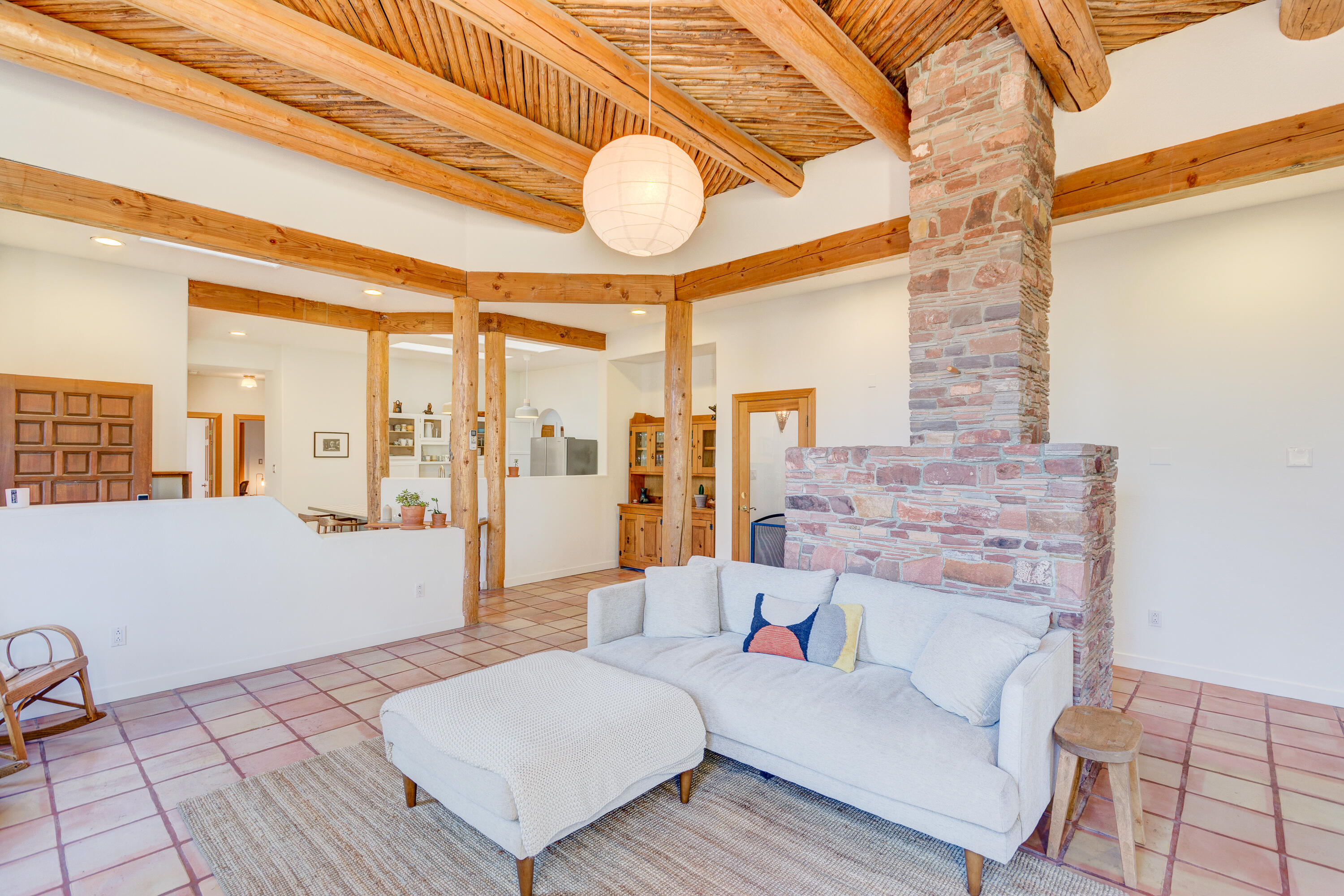 5118 Guadalupe Trail NW