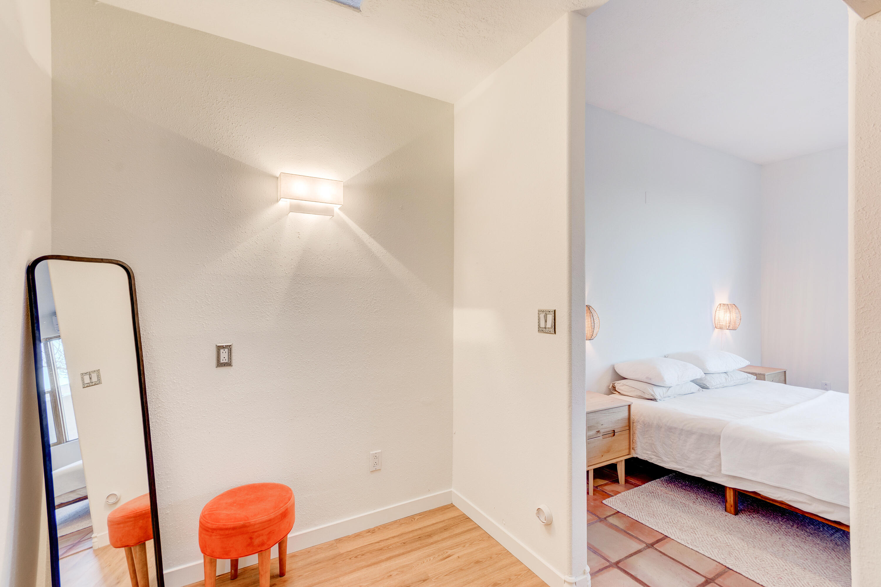 5118 Guadalupe Trail NW